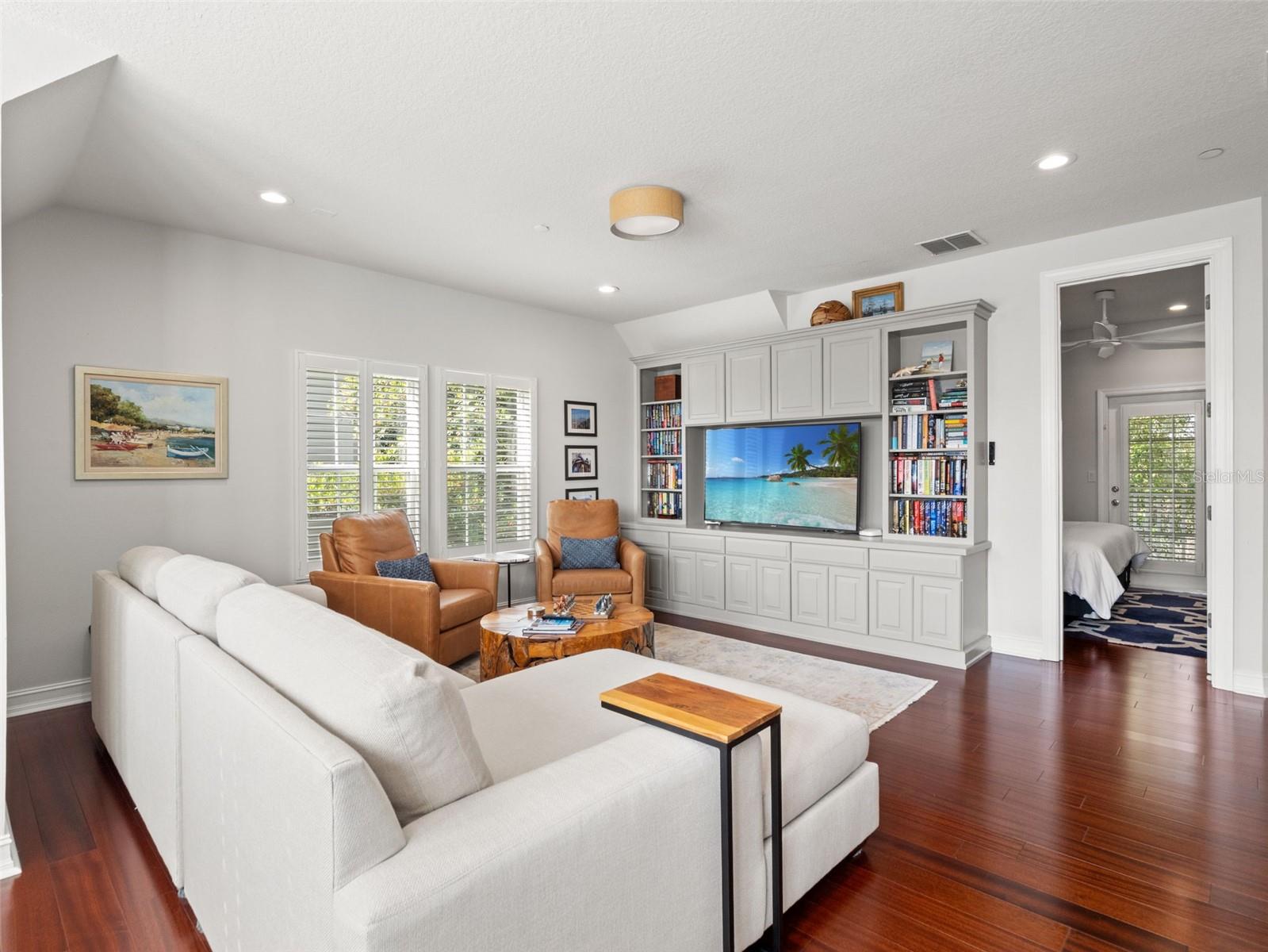 BALDWIN PARK - Residential