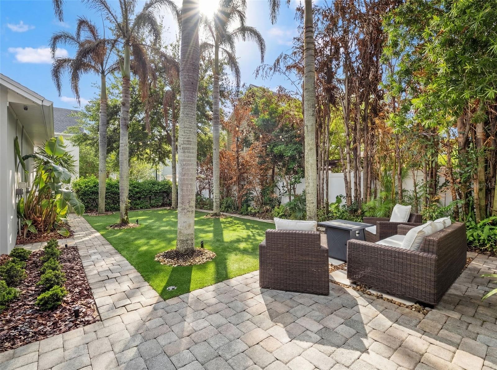 BALDWIN PARK - Residential