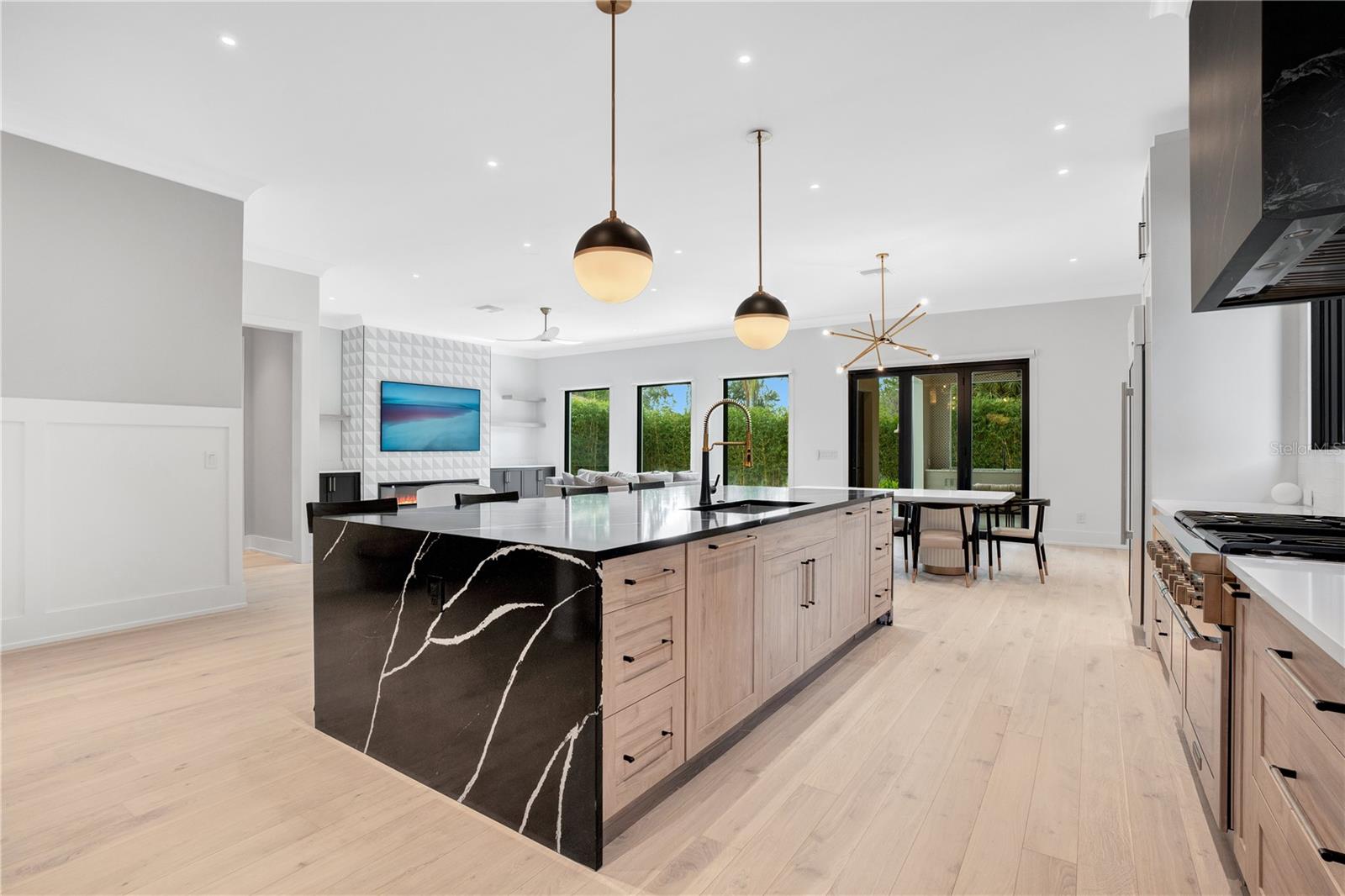 VIRGINIA HEIGHTS - Residential