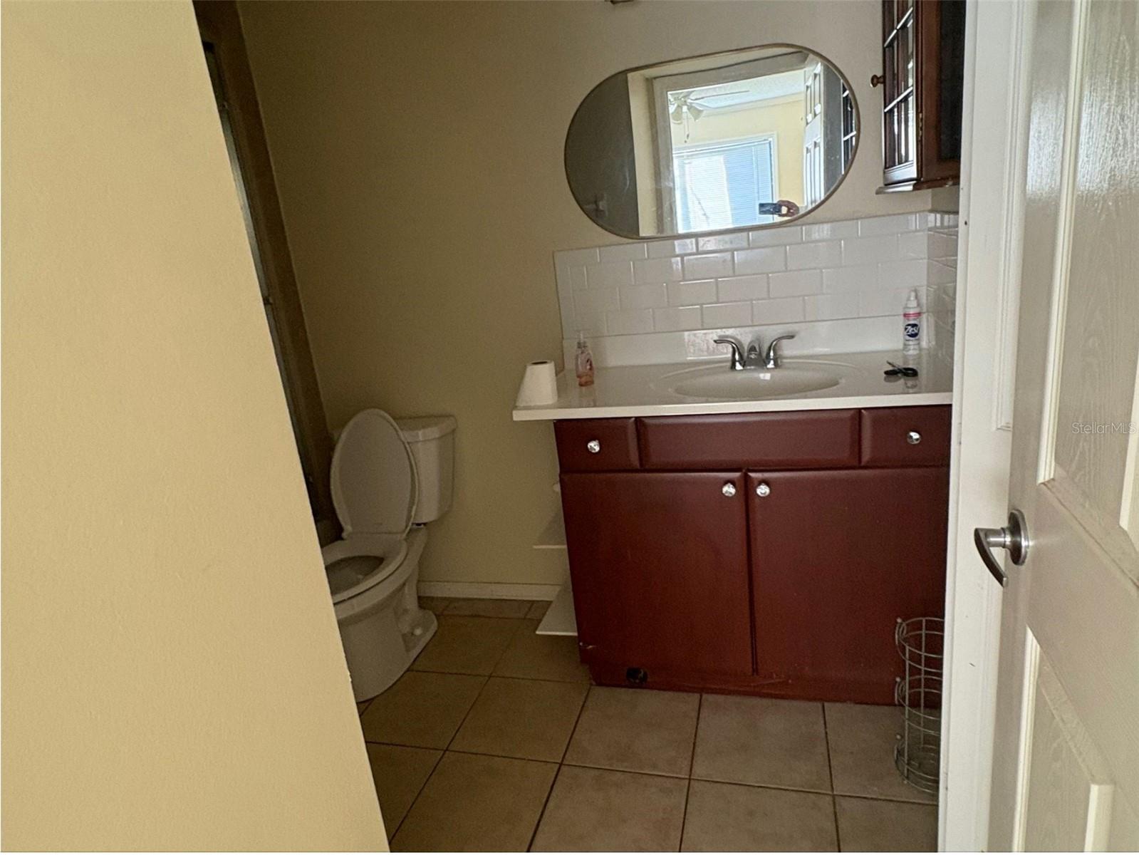 GARDEN WALK CONDO PH 2 - Residential