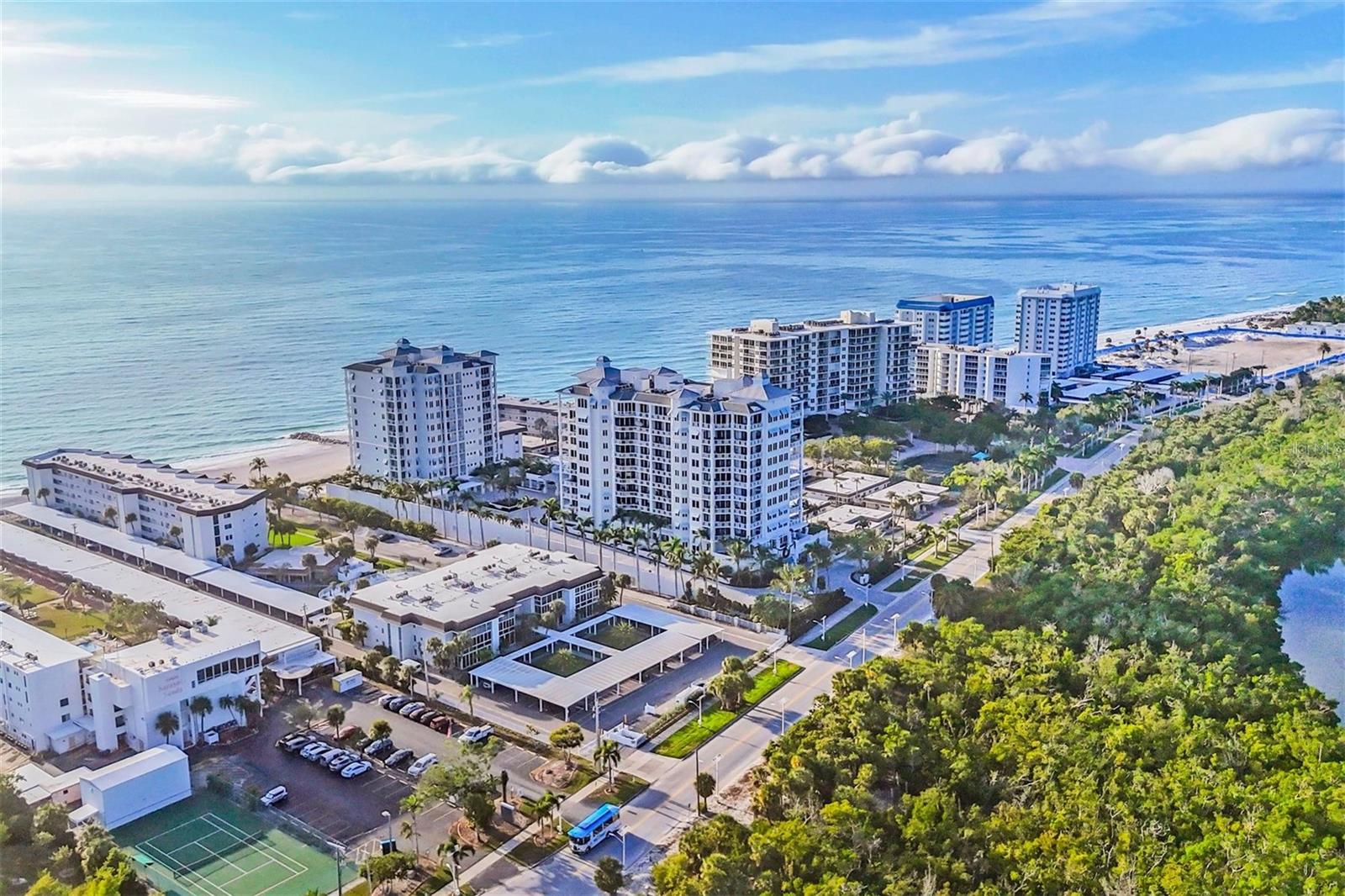 LIDO HARBOUR SOUTH - Residential