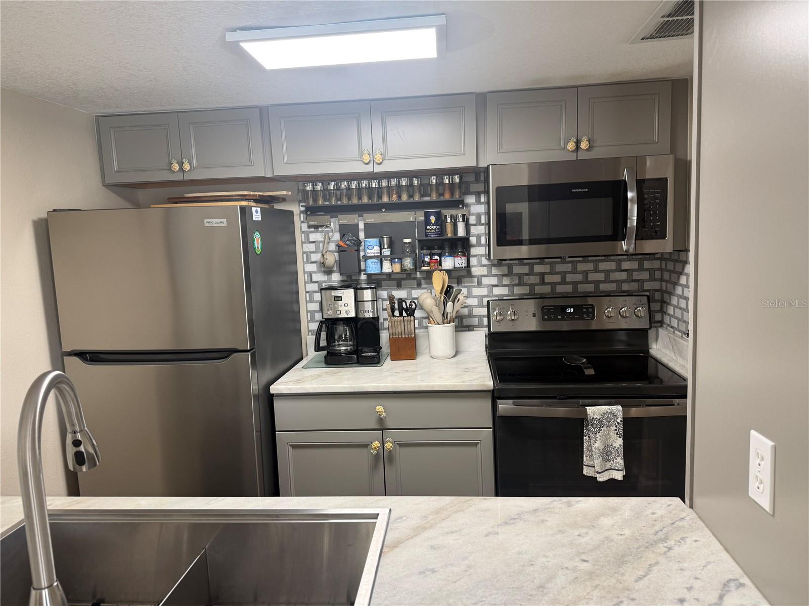 MADEIRA BEACH YACHT CLUB CONDO - Residential