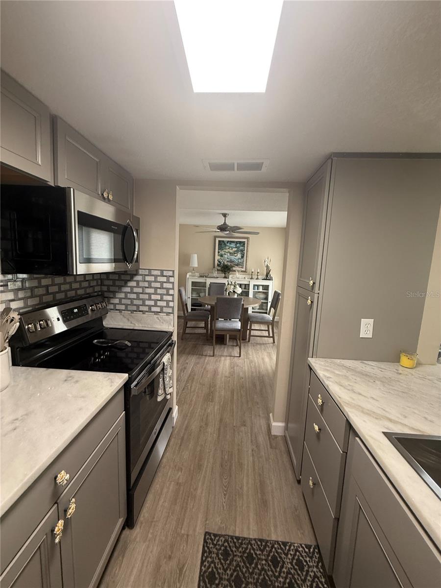 MADEIRA BEACH YACHT CLUB CONDO - Residential
