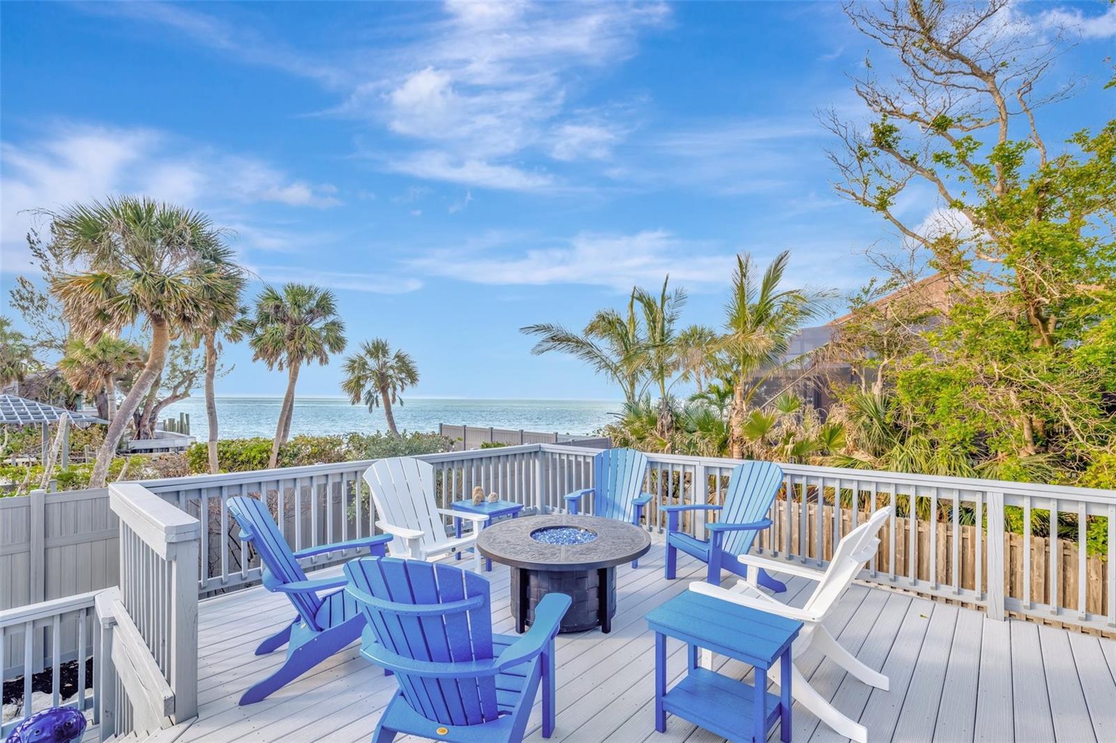 SANDY HOOK - Residential
