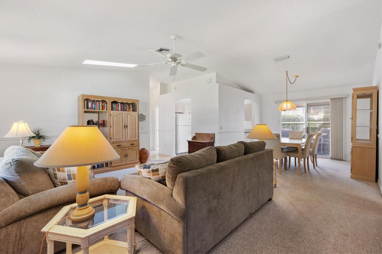 LADY LAKE ORANGE BLOSSOM GARDENS UNIT 17A - Residential
