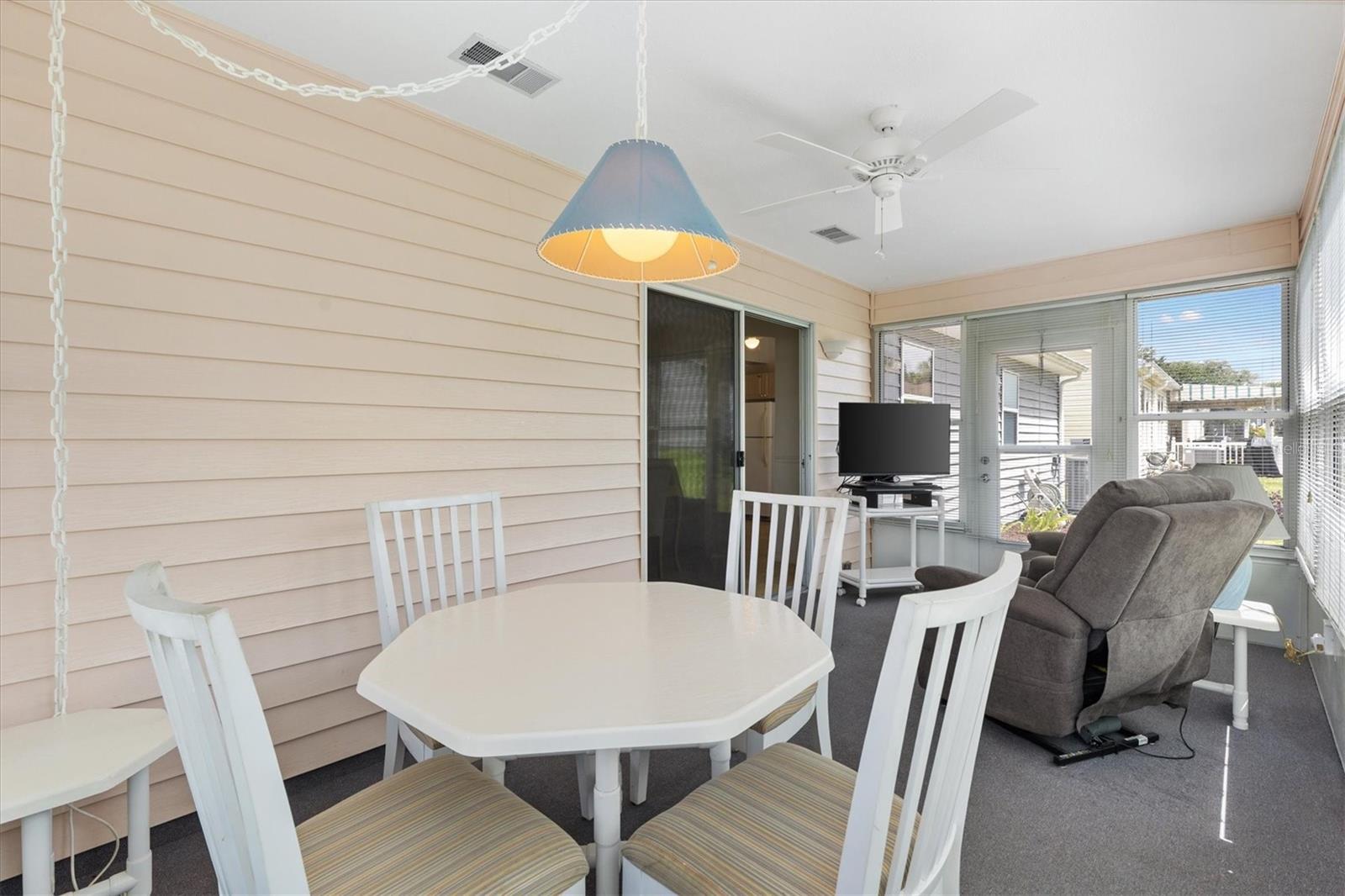 LADY LAKE ORANGE BLOSSOM GARDENS UNIT 17A - Residential