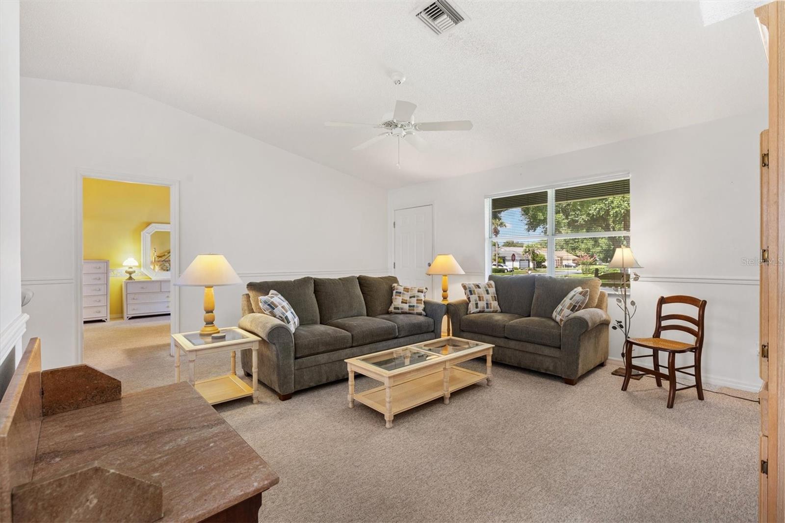 LADY LAKE ORANGE BLOSSOM GARDENS UNIT 17A - Residential