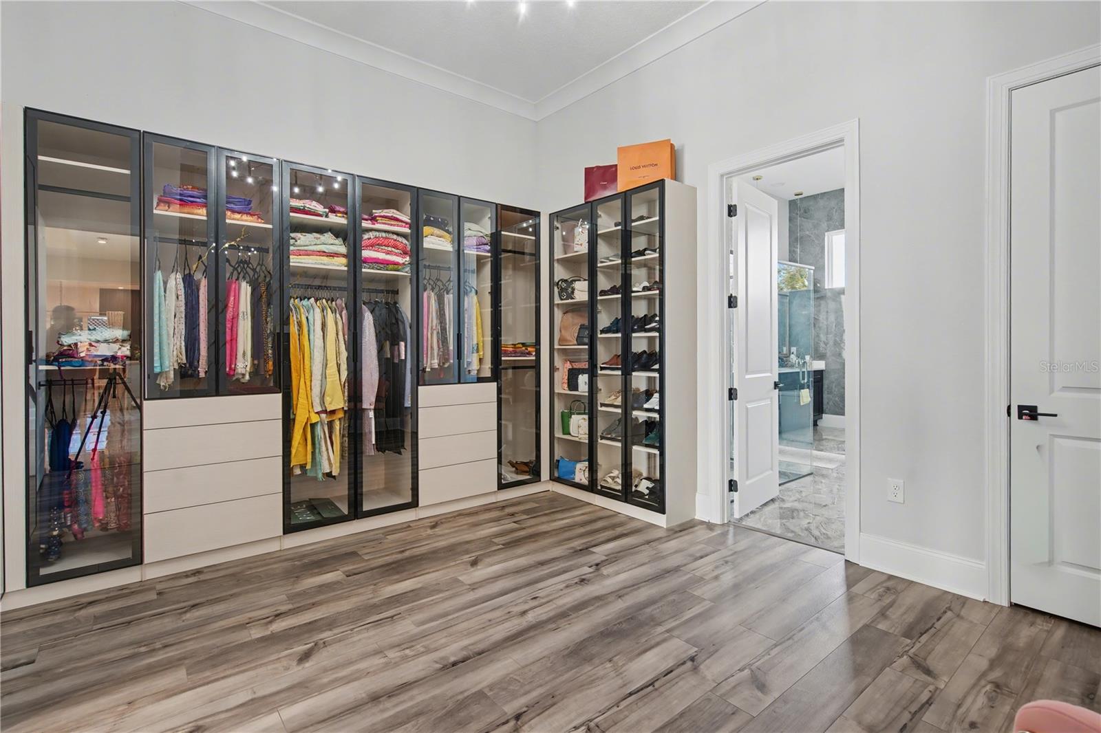 BELLA COLLINA EAST SUB - Residential