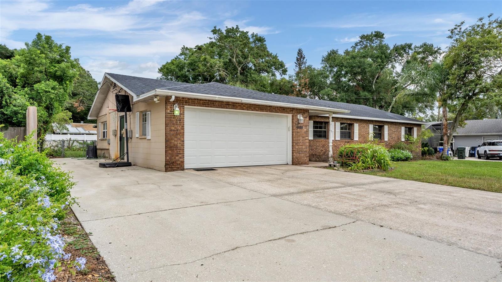 CARLISLE HEIGHTS - Residential