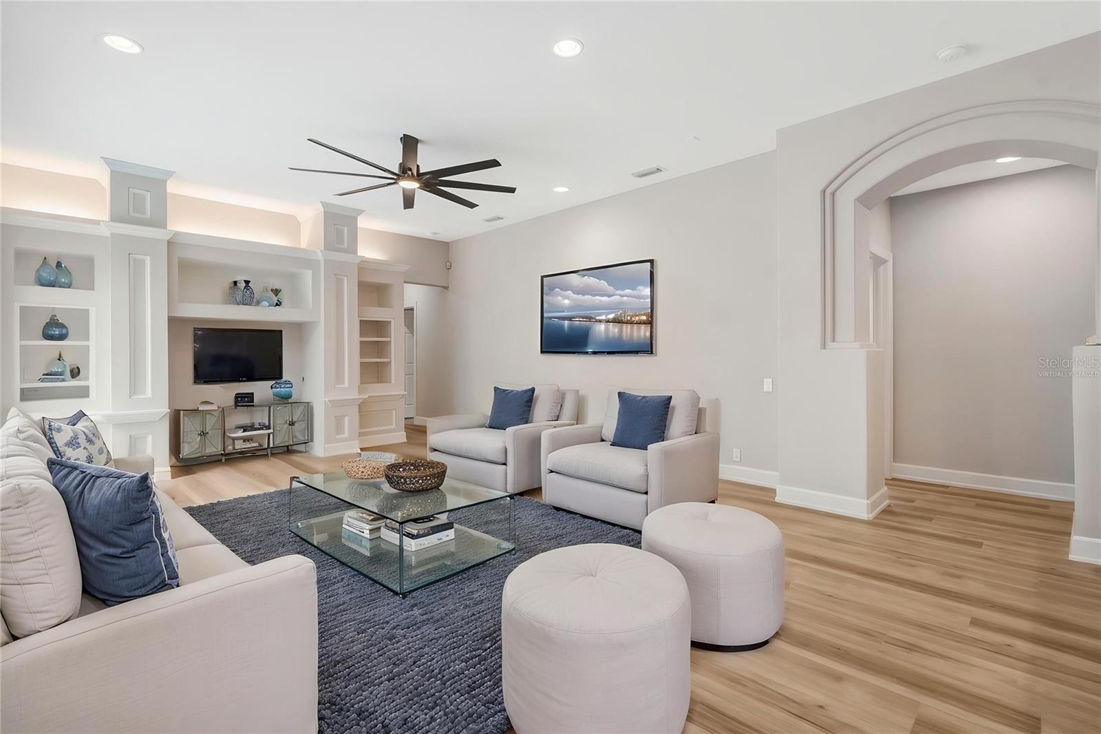 AUTUMN WOODS-UNIT II - Residential