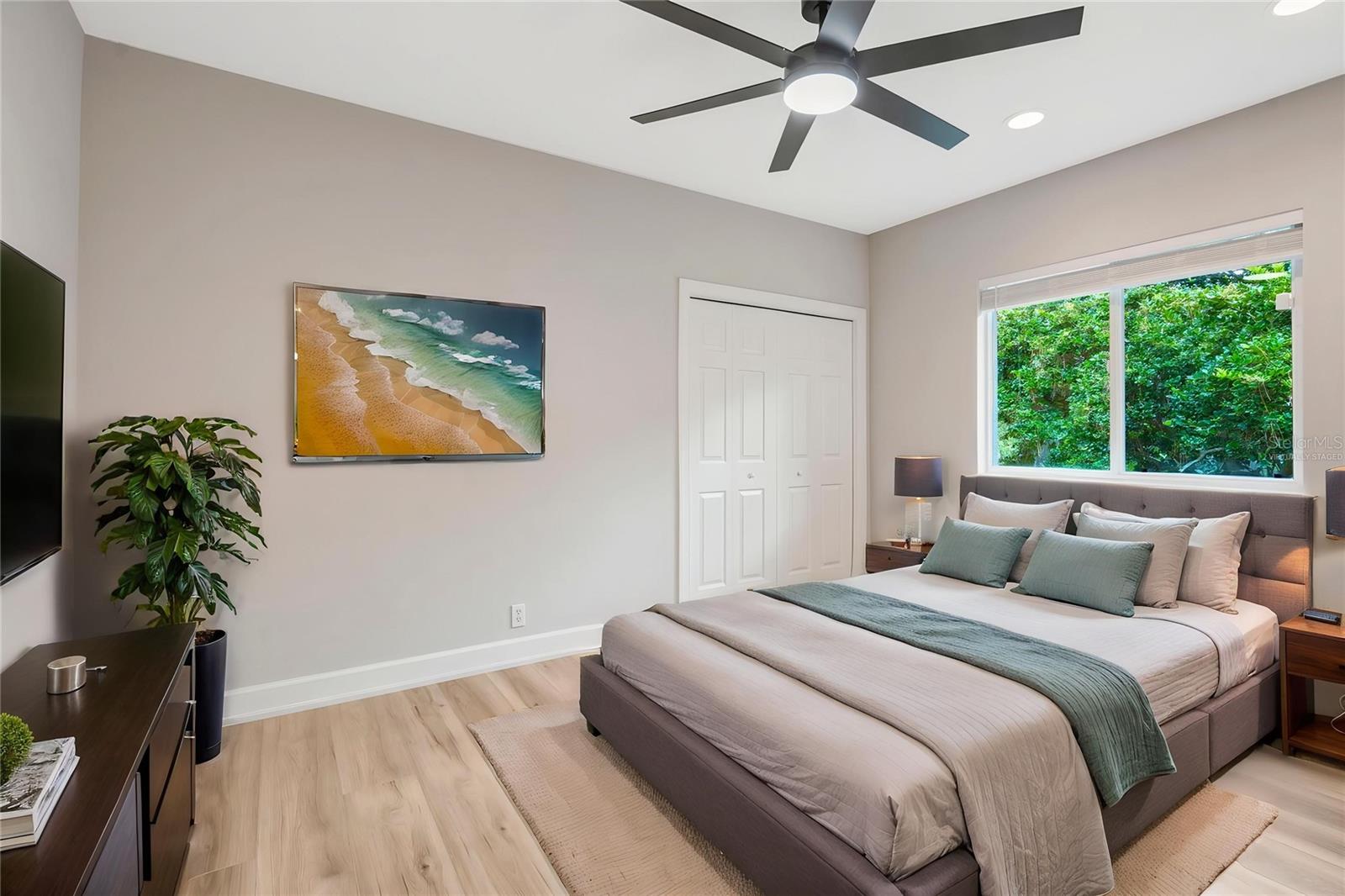 AUTUMN WOODS-UNIT II - Residential