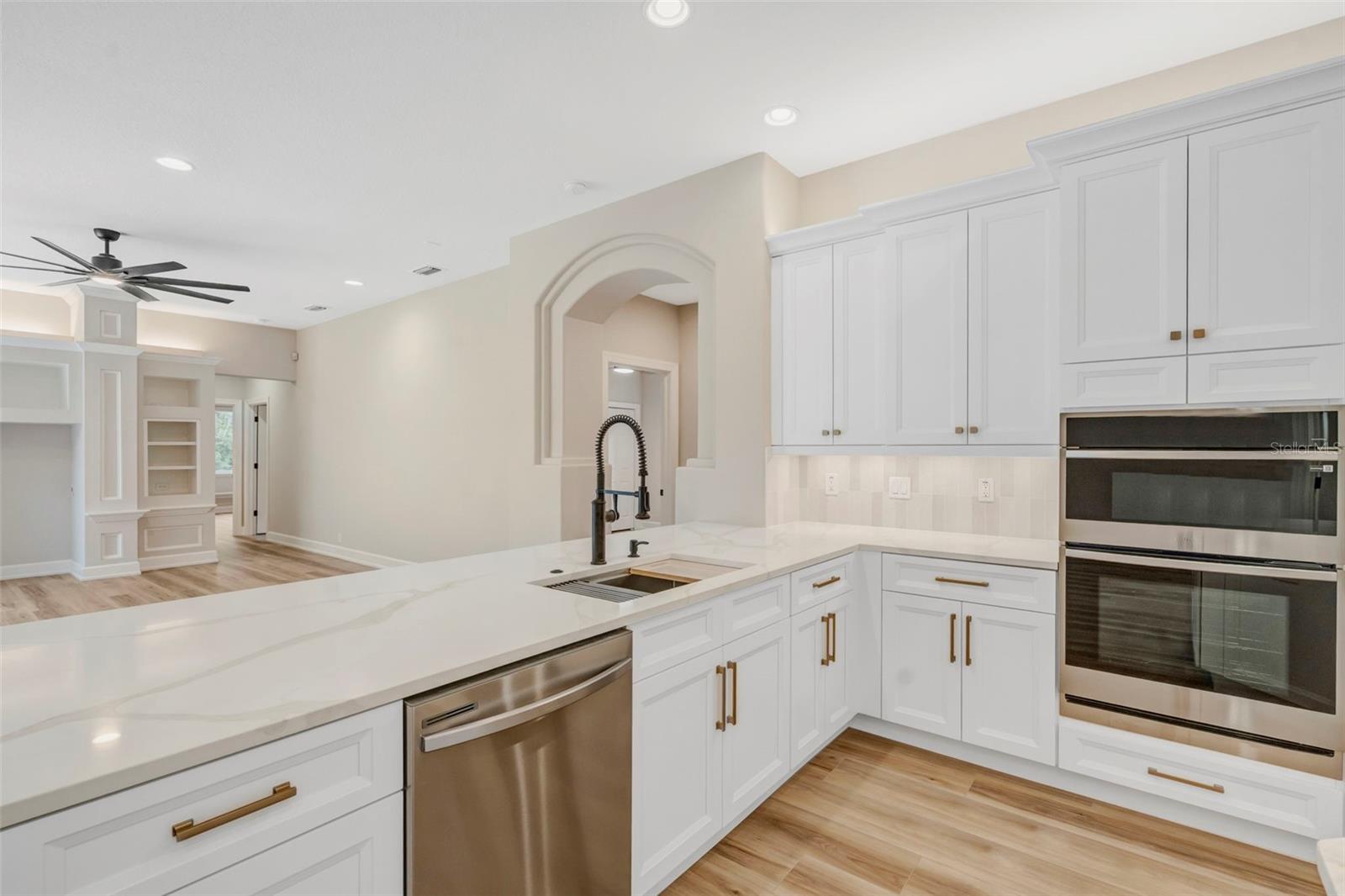 AUTUMN WOODS-UNIT II - Residential