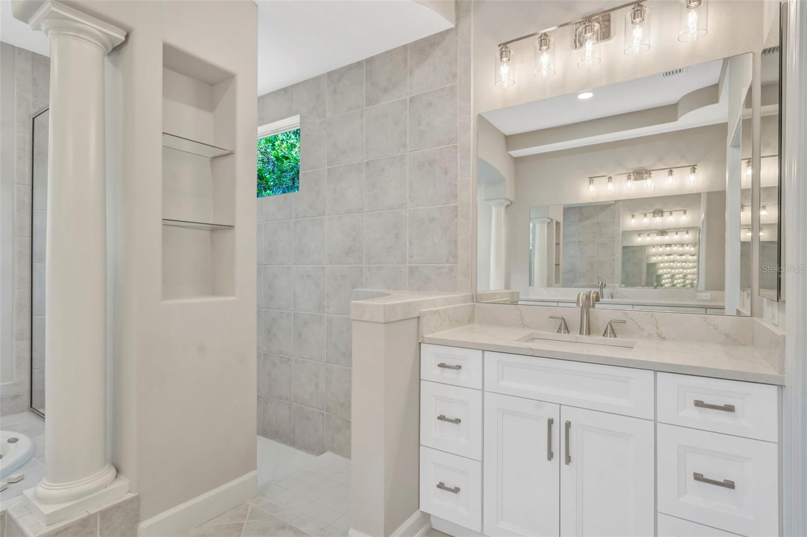 AUTUMN WOODS-UNIT II - Residential