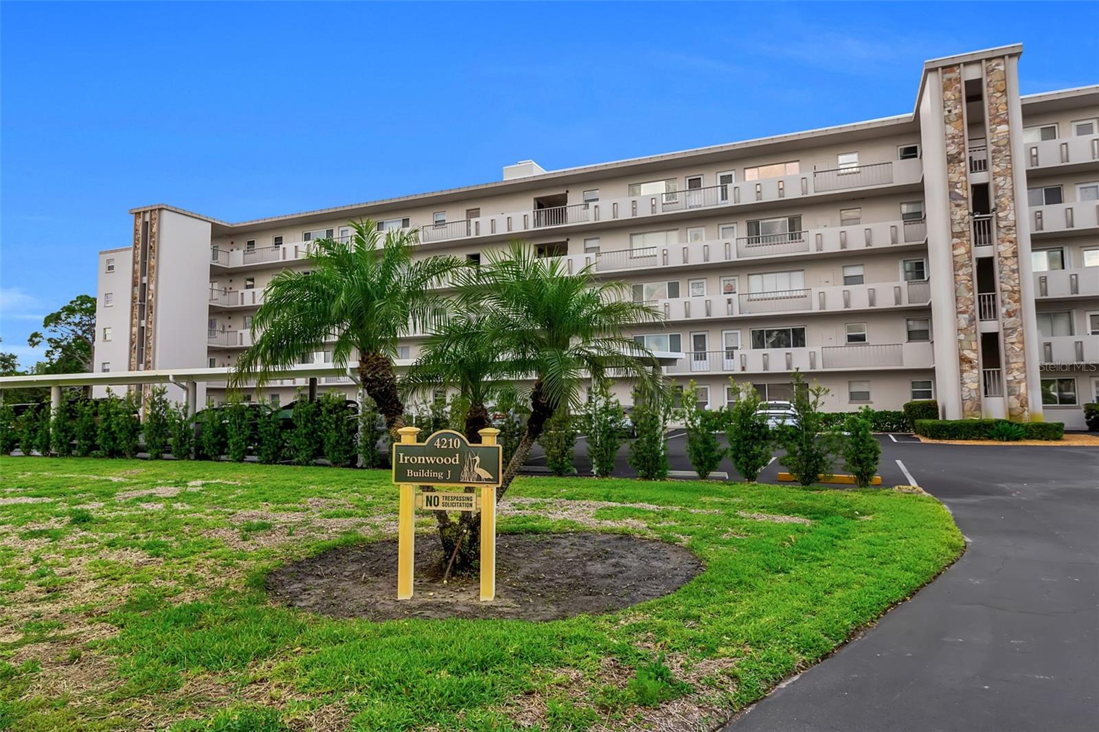 IRONWOOD EIGHTH - Residential