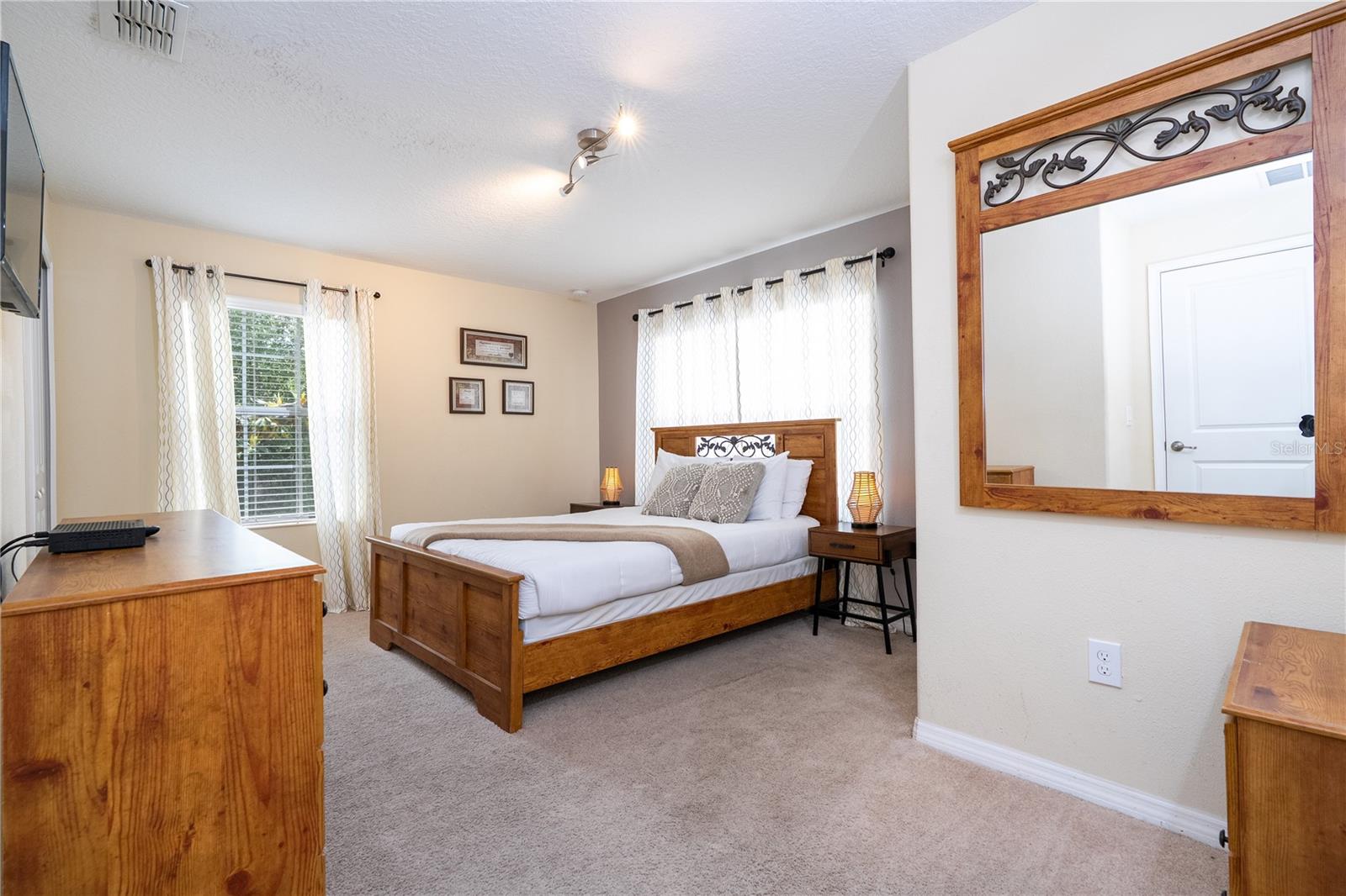 STOREY LAKE PH 1B-2A - Residential Lease