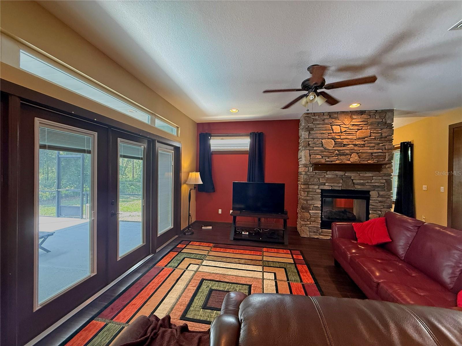KINGSLAND COUNTRY ESTATE FOREST GLENN - Residential