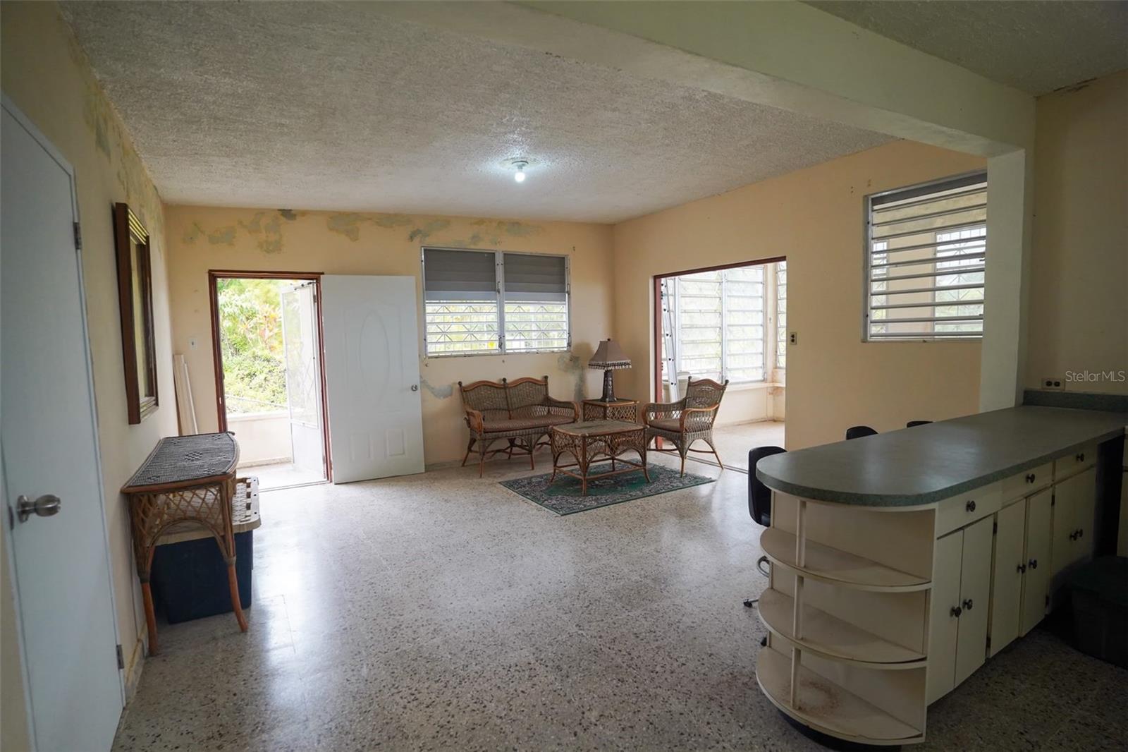 SEC. MARAVILLA - Residential