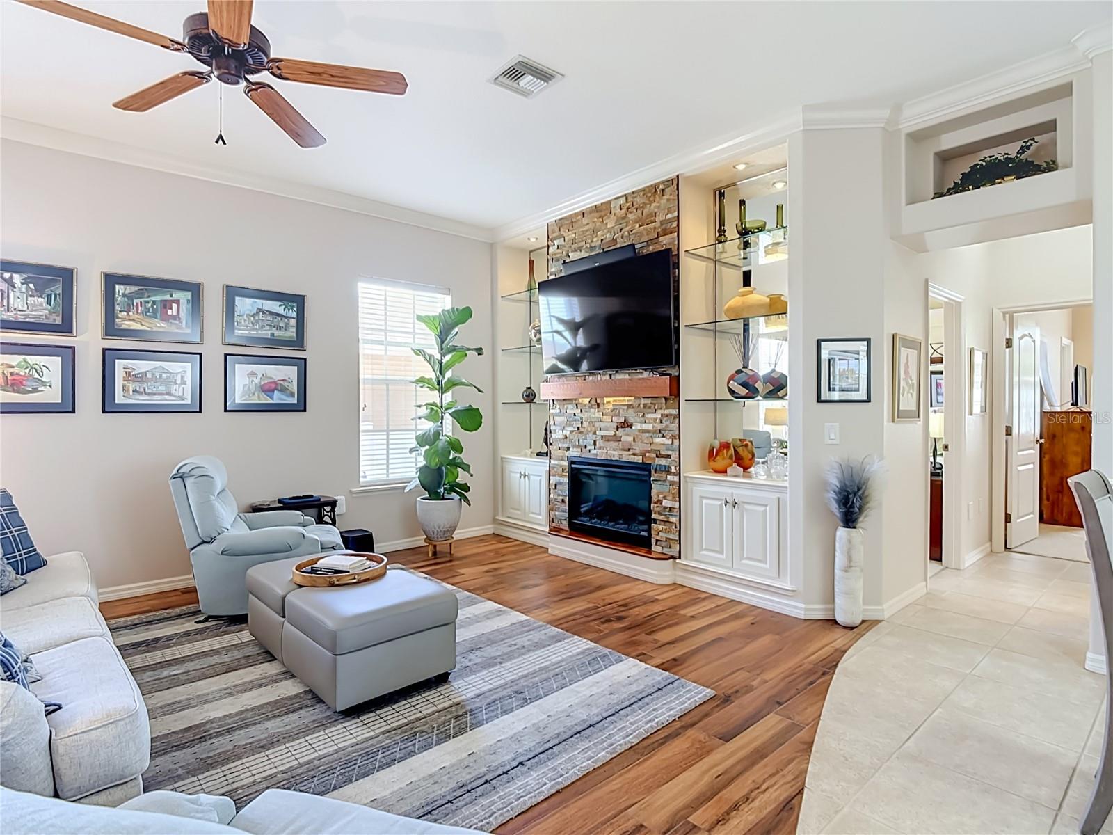 GRANDVIEW LANDINGS - Residential