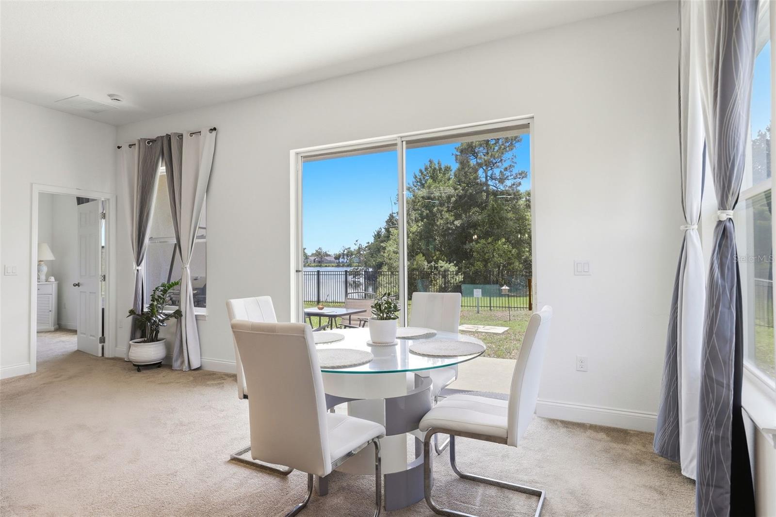 BLUE DIAMOND - Residential