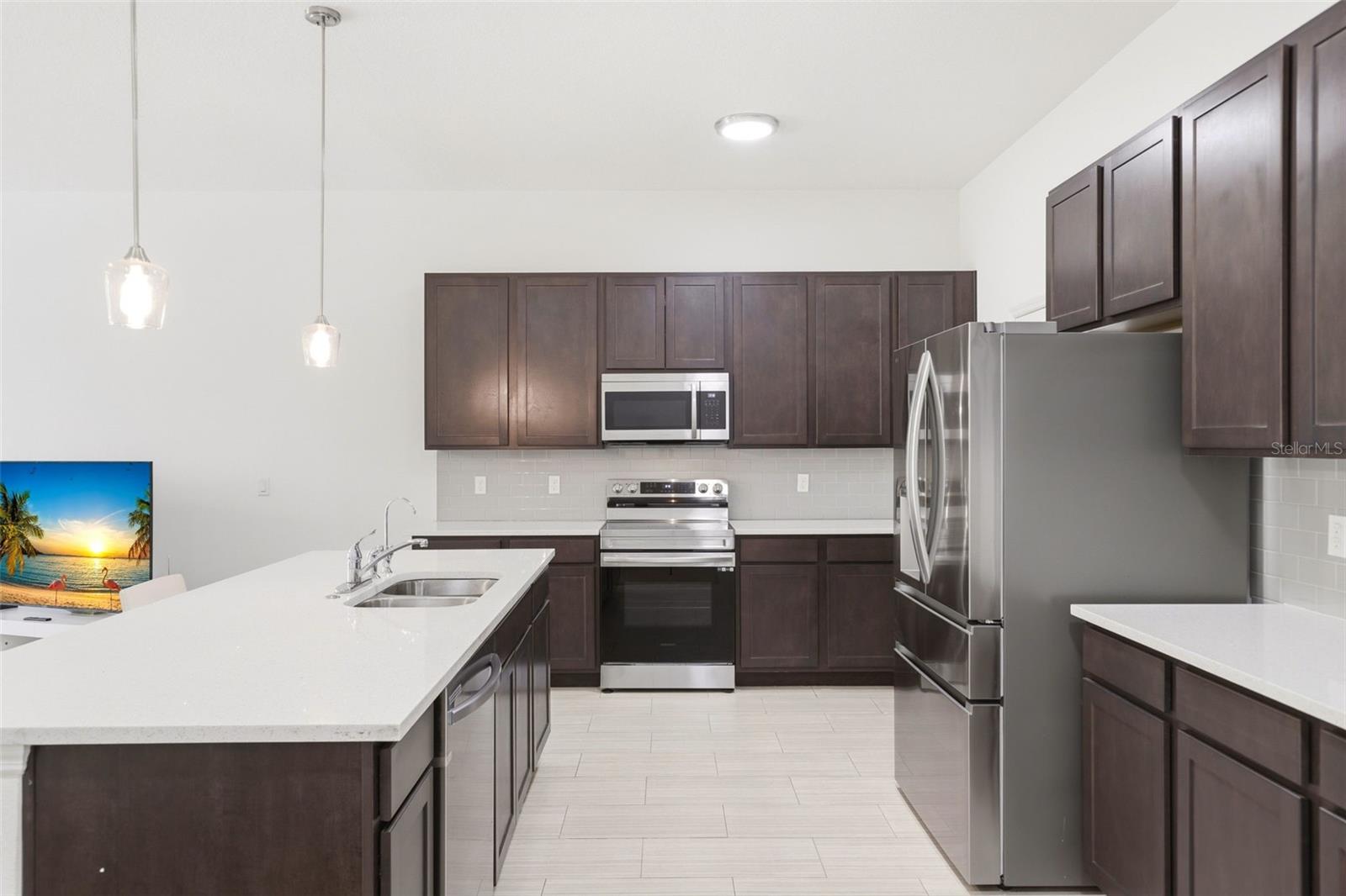 BLUE DIAMOND - Residential