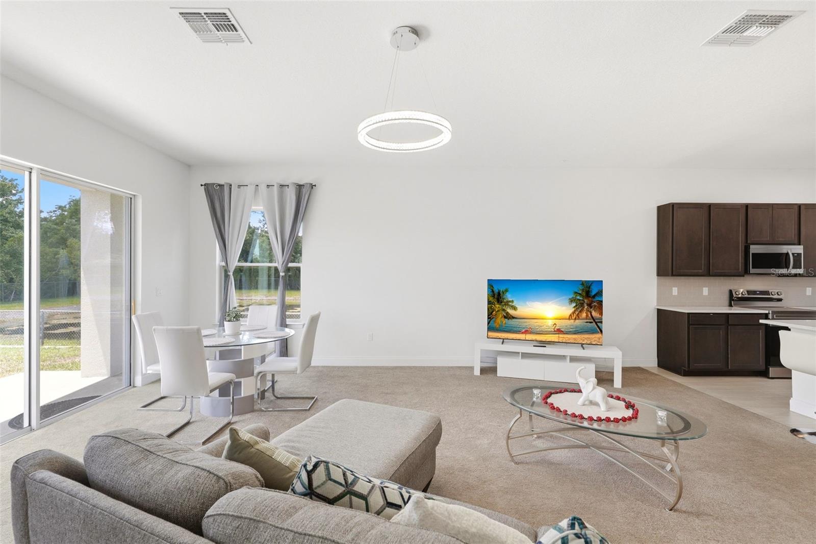 BLUE DIAMOND - Residential