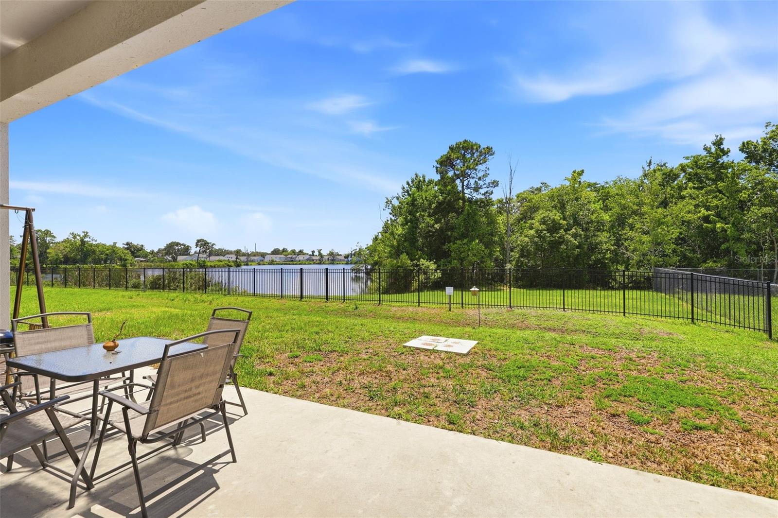 BLUE DIAMOND - Residential