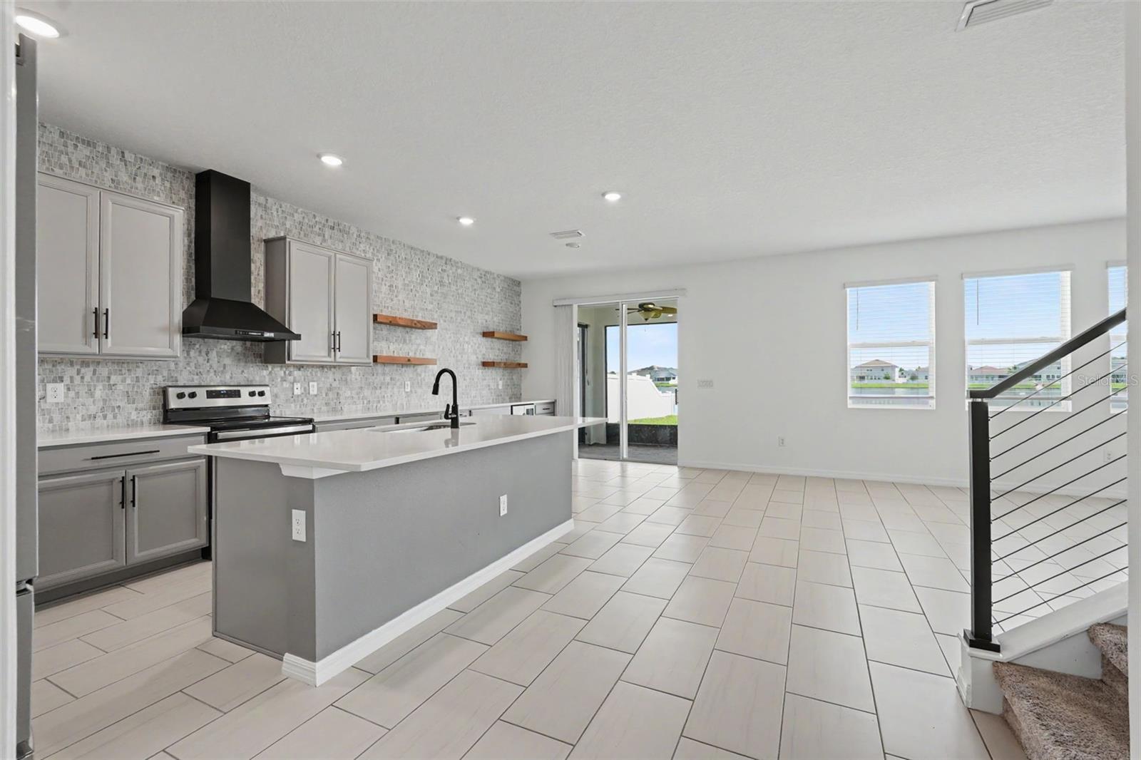 SOUTH FORK S & TR T - Residential