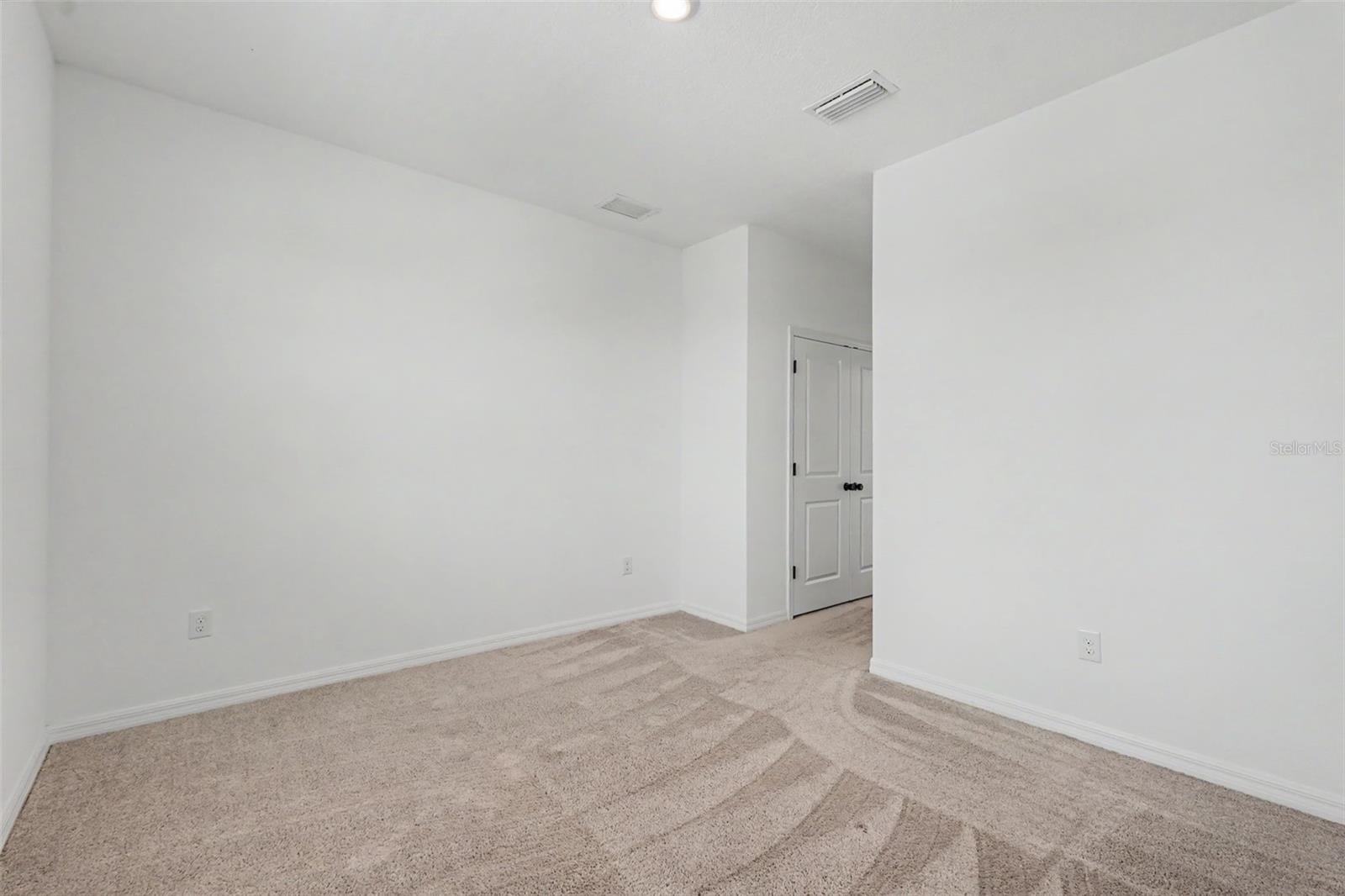 SOUTH FORK S & TR T - Residential