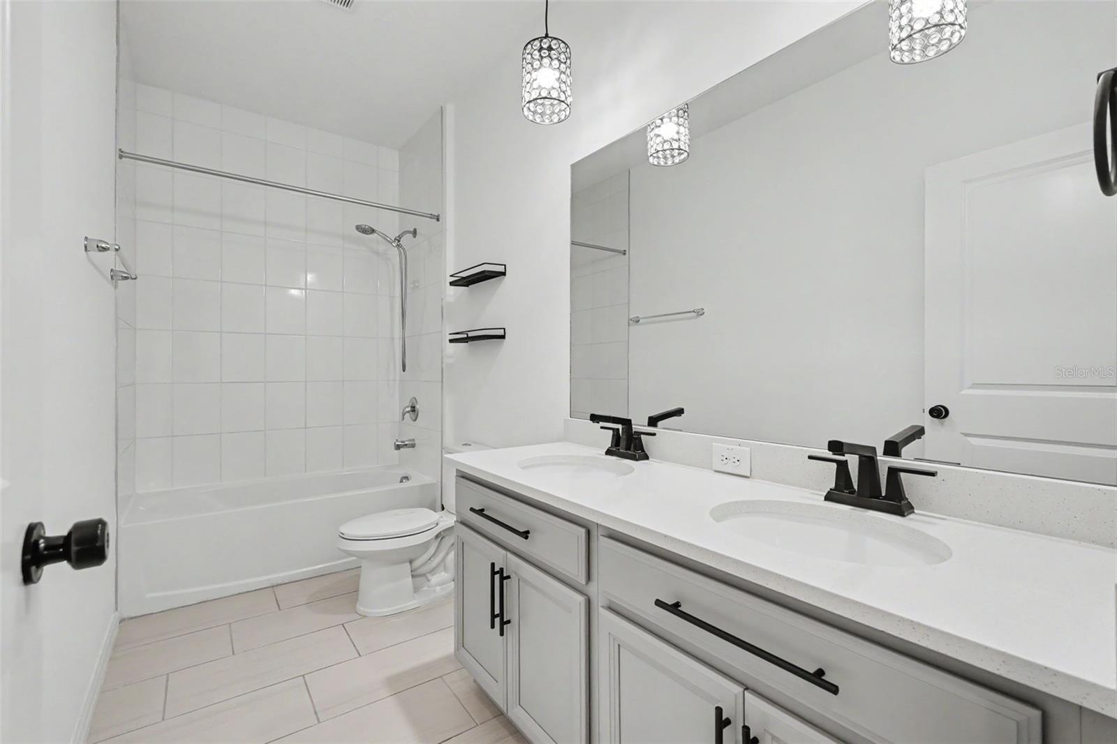 SOUTH FORK S & TR T - Residential