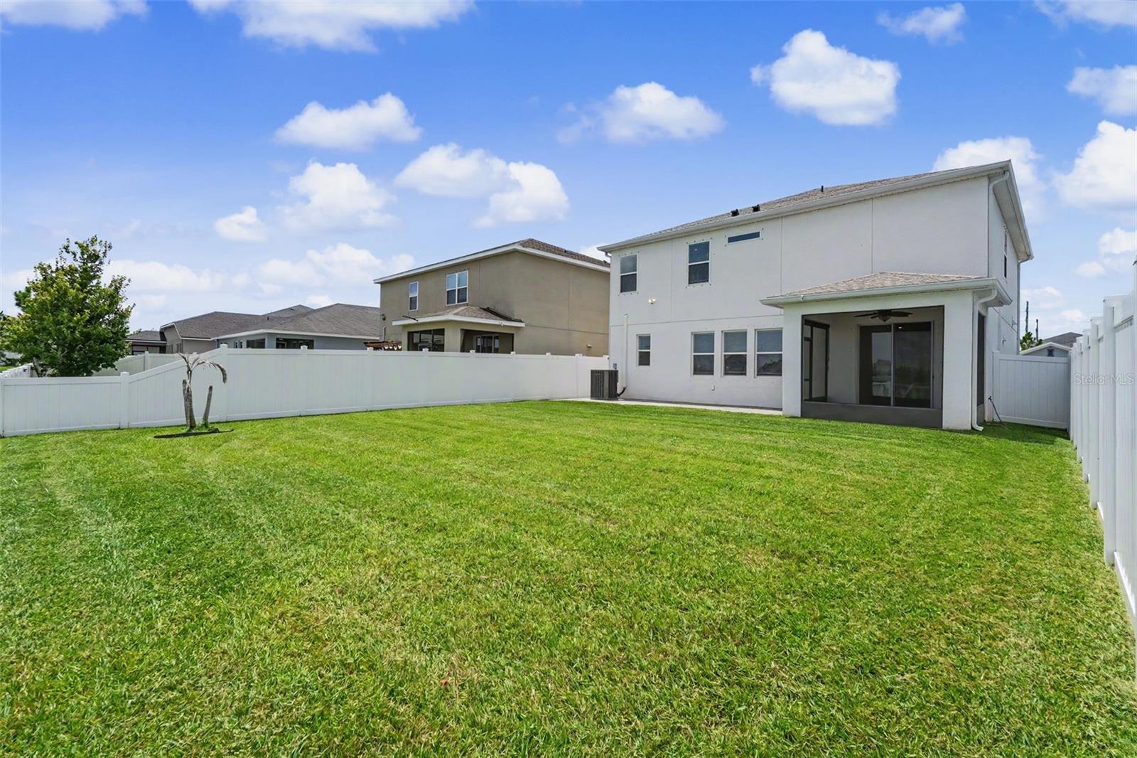SOUTH FORK S & TR T - Residential