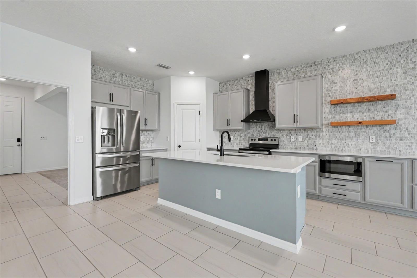 SOUTH FORK S & TR T - Residential