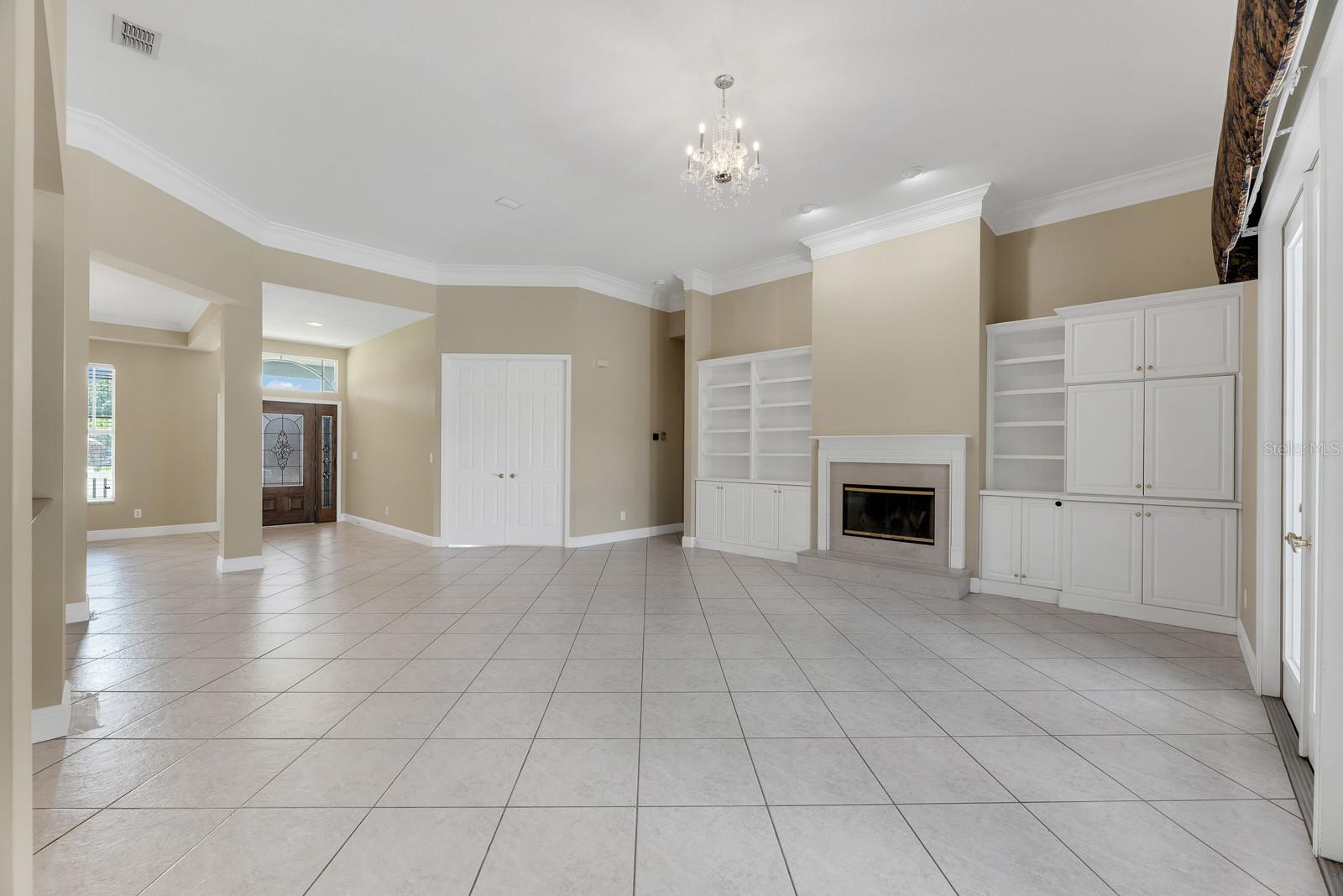 FISH HAWK TRAILS UNIT 3 - Residential Lease