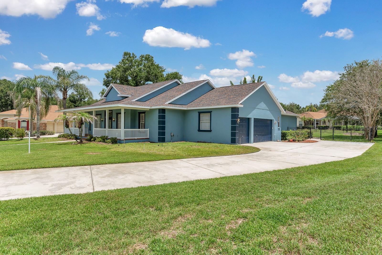 FISH HAWK TRAILS UNIT 3 - Residential Lease