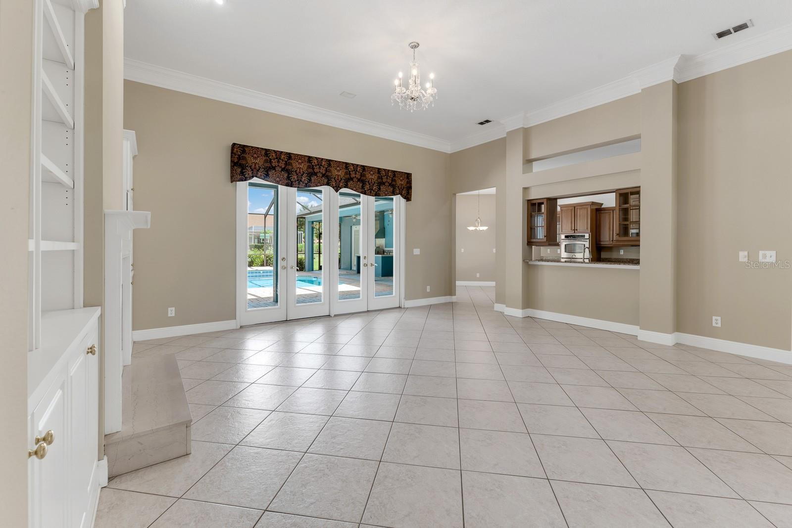 FISH HAWK TRAILS UNIT 3 - Residential Lease