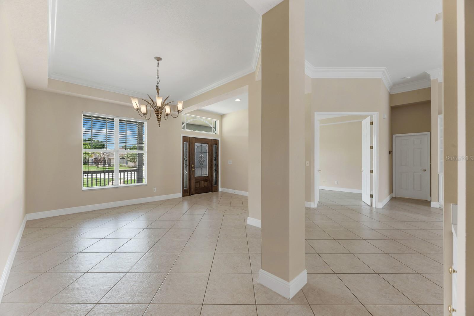 FISH HAWK TRAILS UNIT 3 - Residential Lease