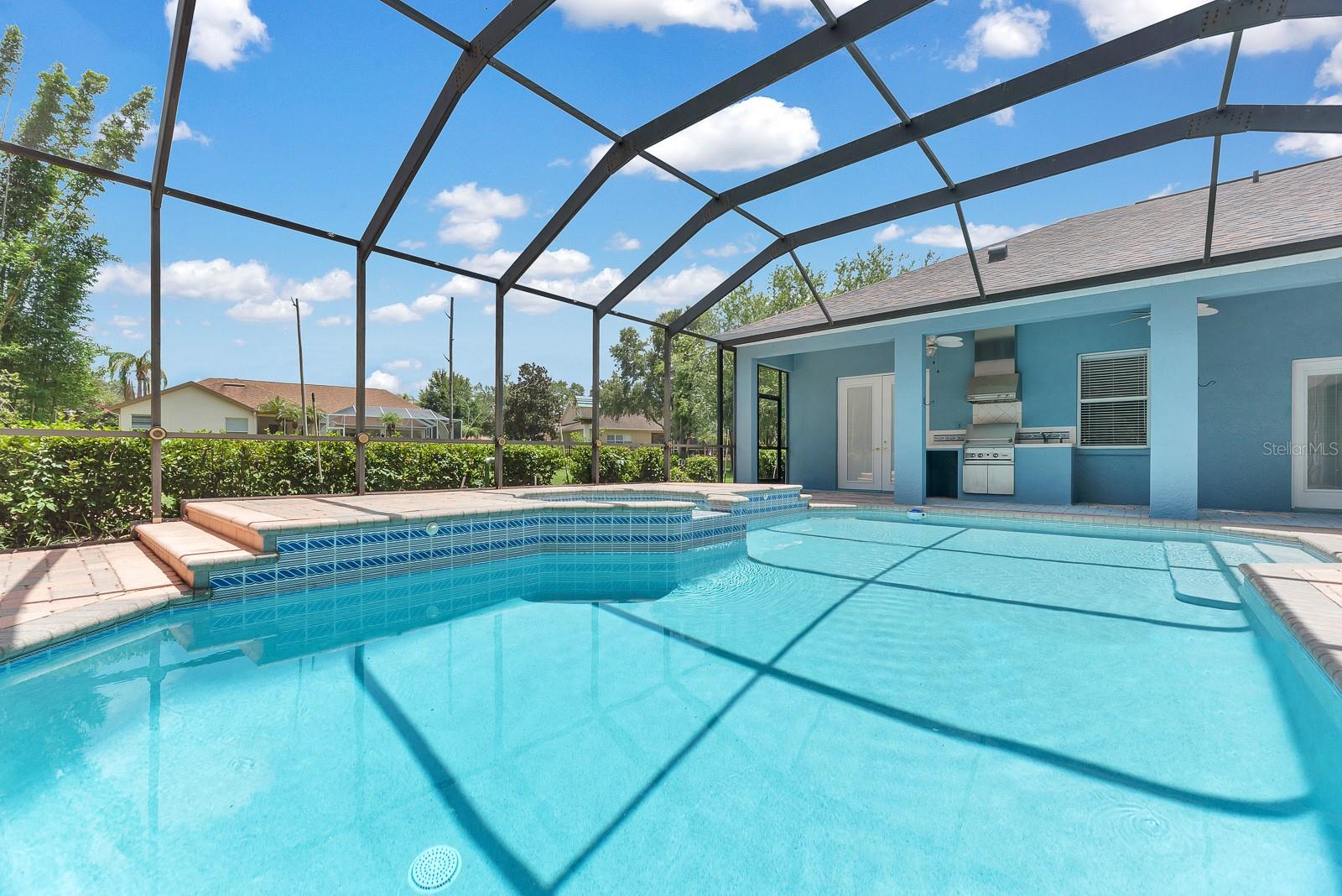 FISH HAWK TRAILS UNIT 3 - Residential Lease