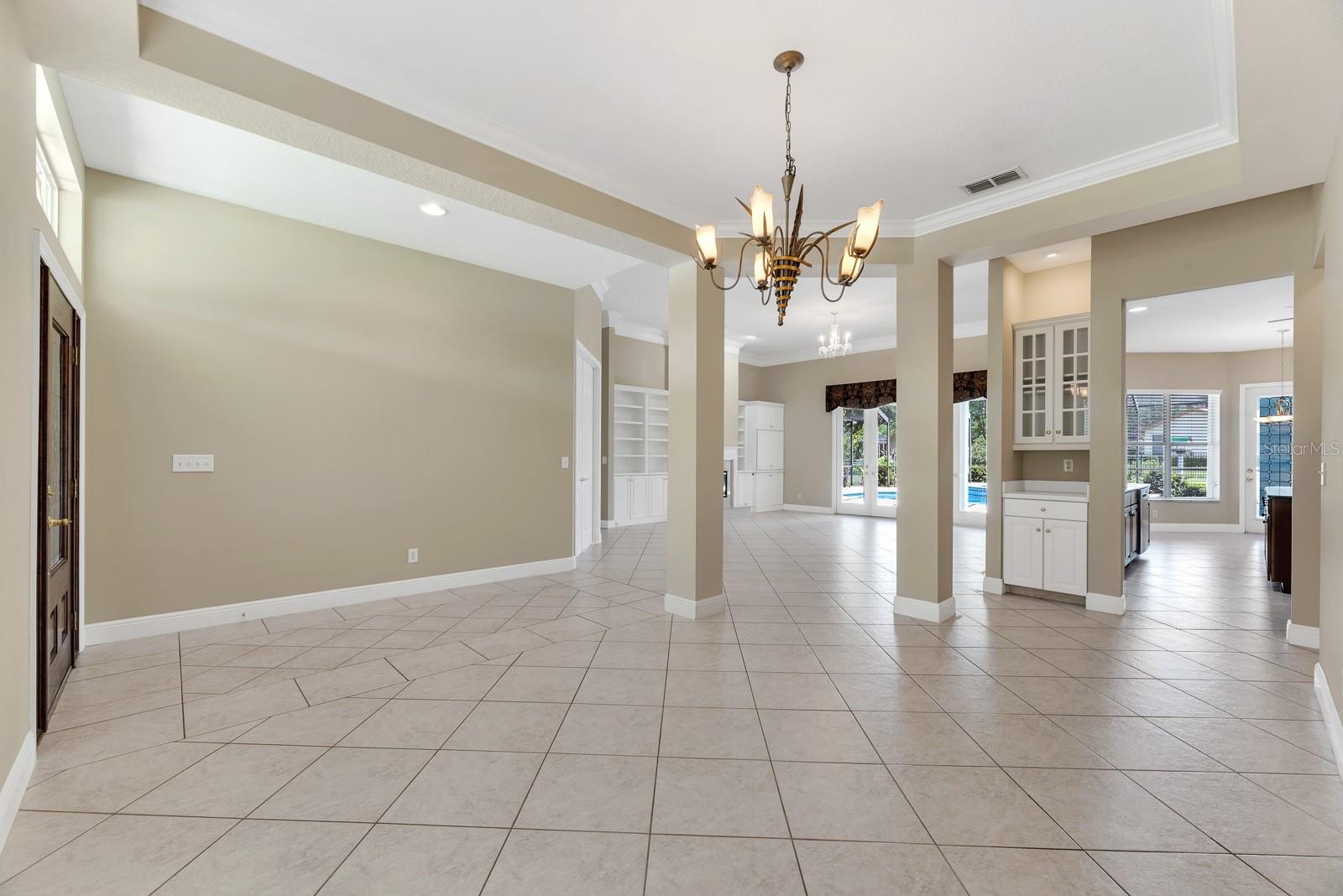 FISH HAWK TRAILS UNIT 3 - Residential Lease