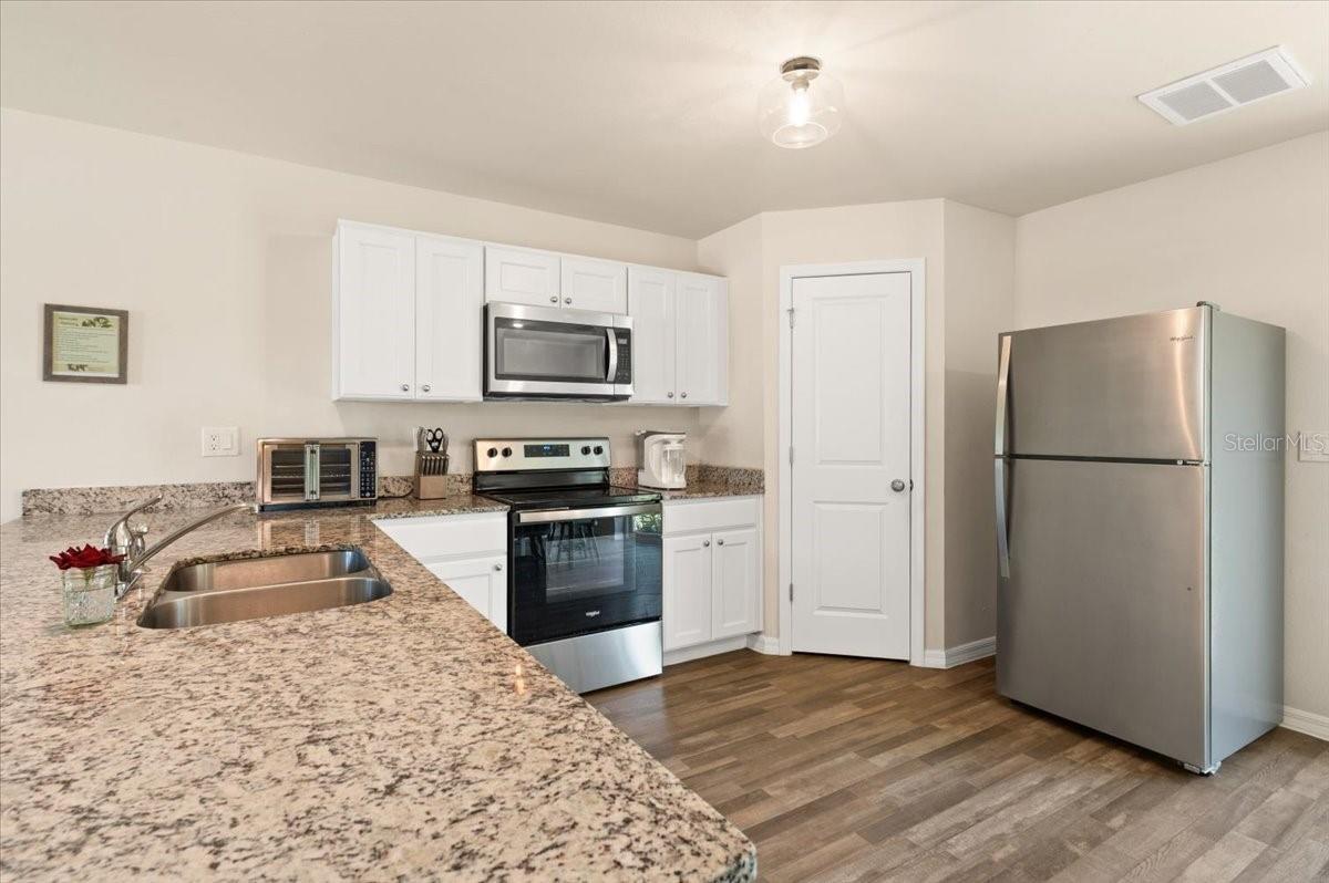 PORT CHARLOTTE SUB 32 - Residential