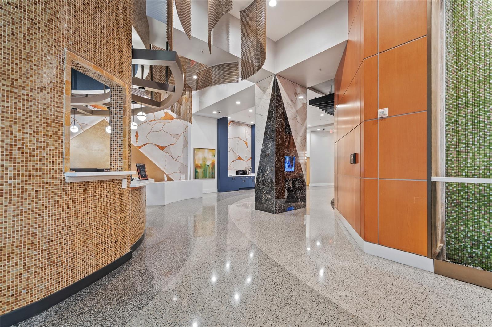 SOLAIRE/PLAZA CONDO - Residential Lease