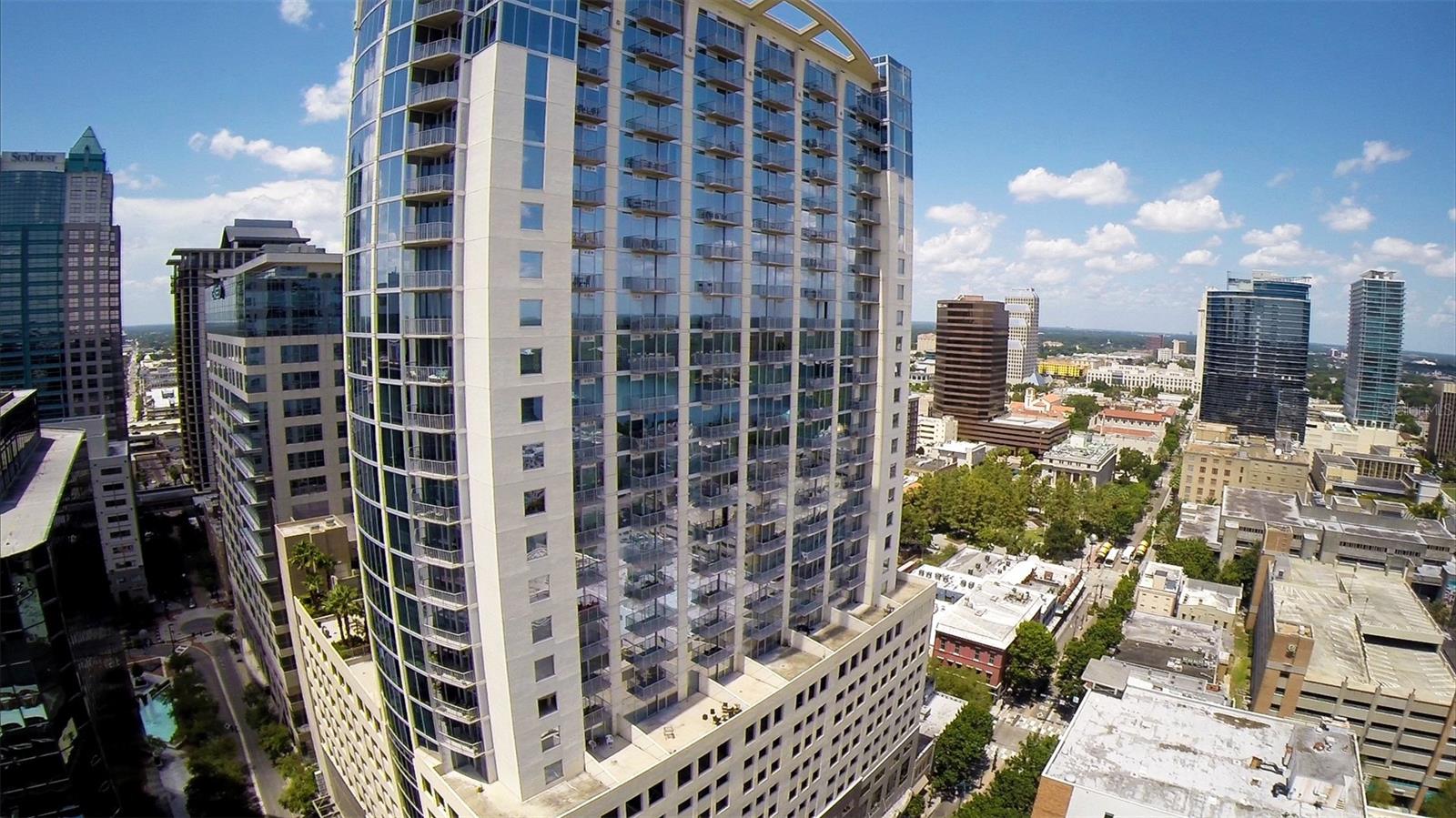 SOLAIRE/PLAZA CONDO - Residential Lease