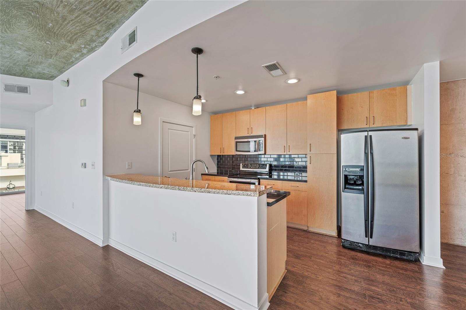 SOLAIRE/PLAZA CONDO - Residential Lease