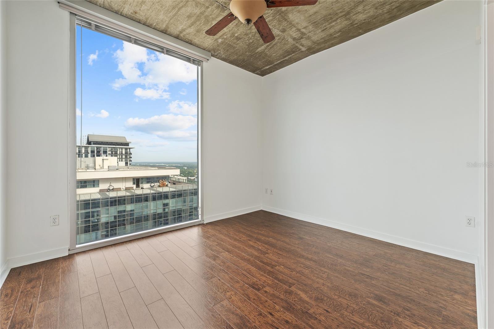 SOLAIRE/PLAZA CONDO - Residential Lease