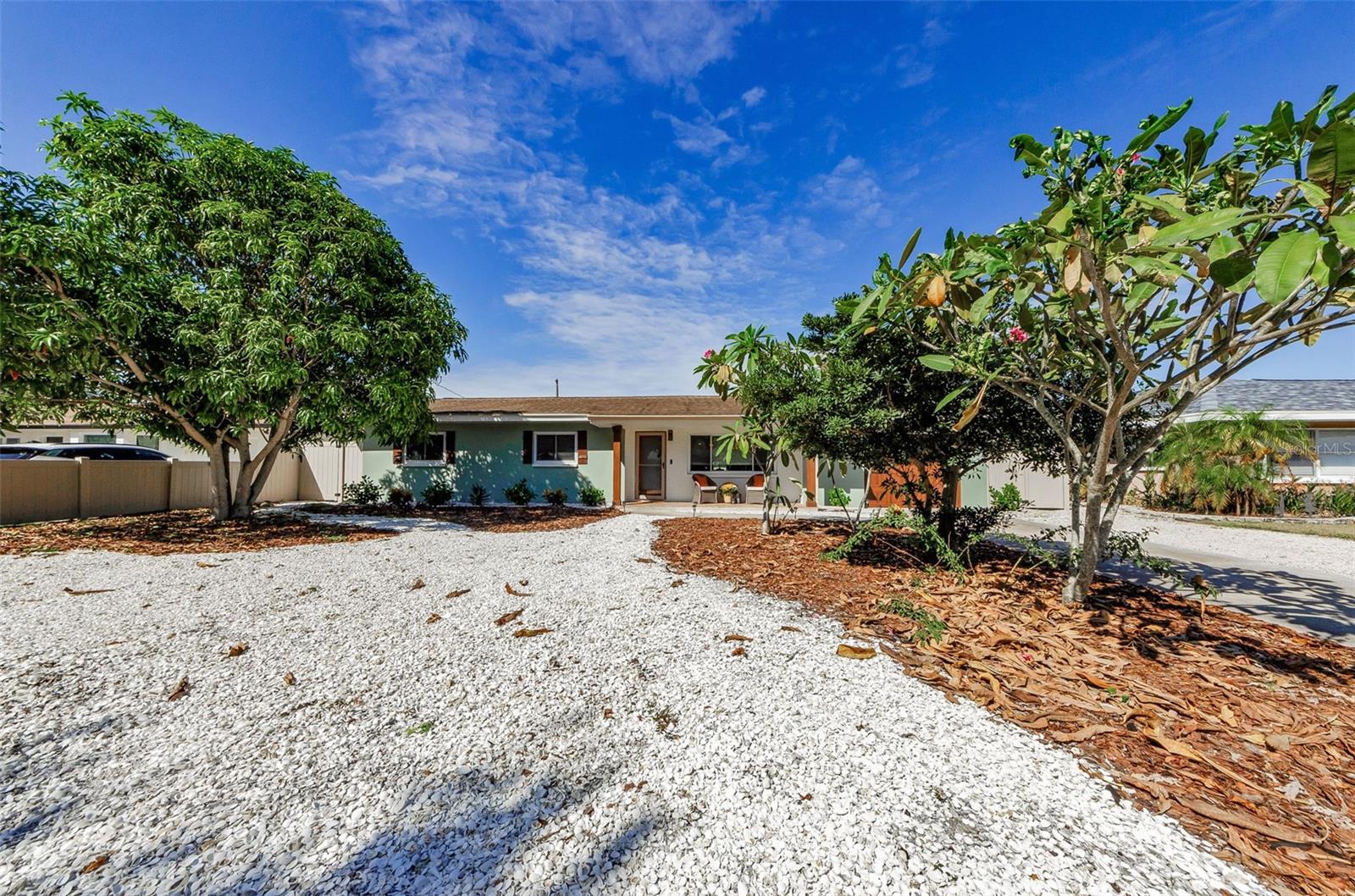 WOODMONT PARK - Residential