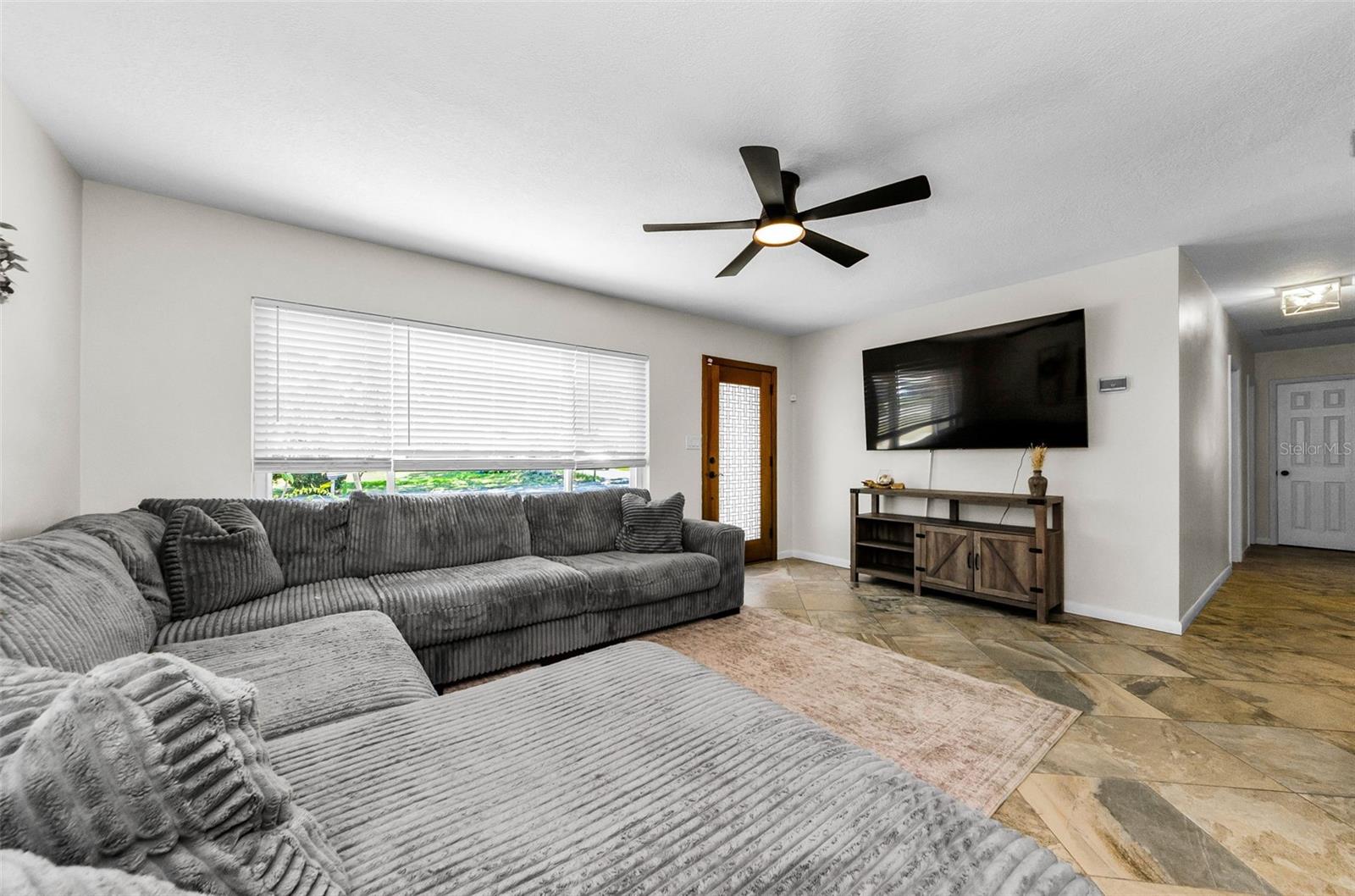 WOODMONT PARK - Residential
