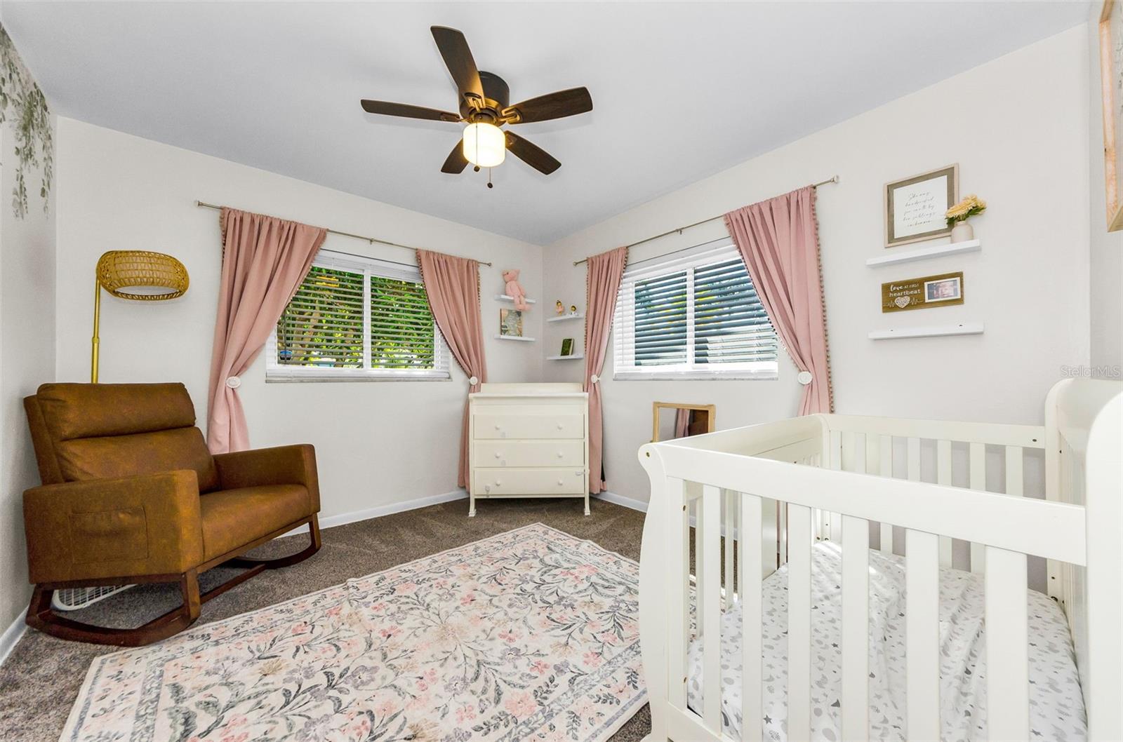 WOODMONT PARK - Residential