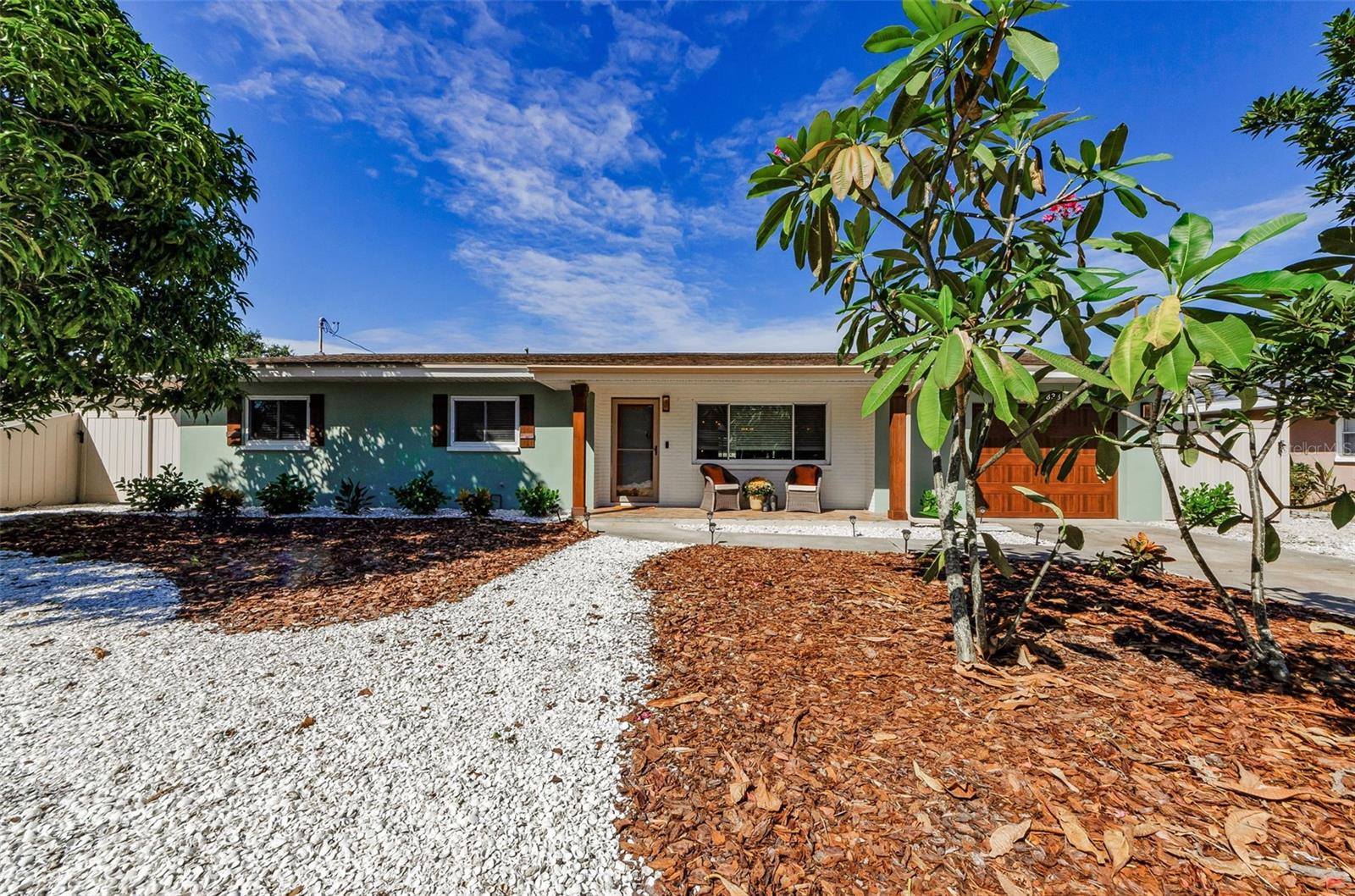 WOODMONT PARK - Residential