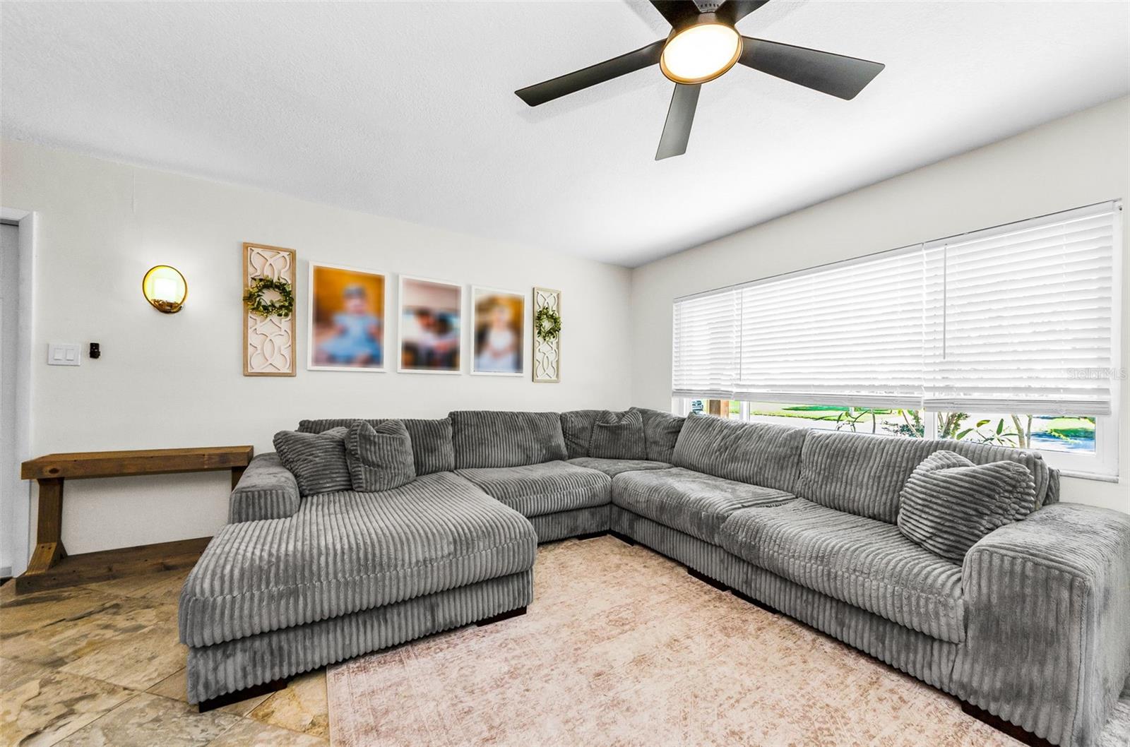 WOODMONT PARK - Residential
