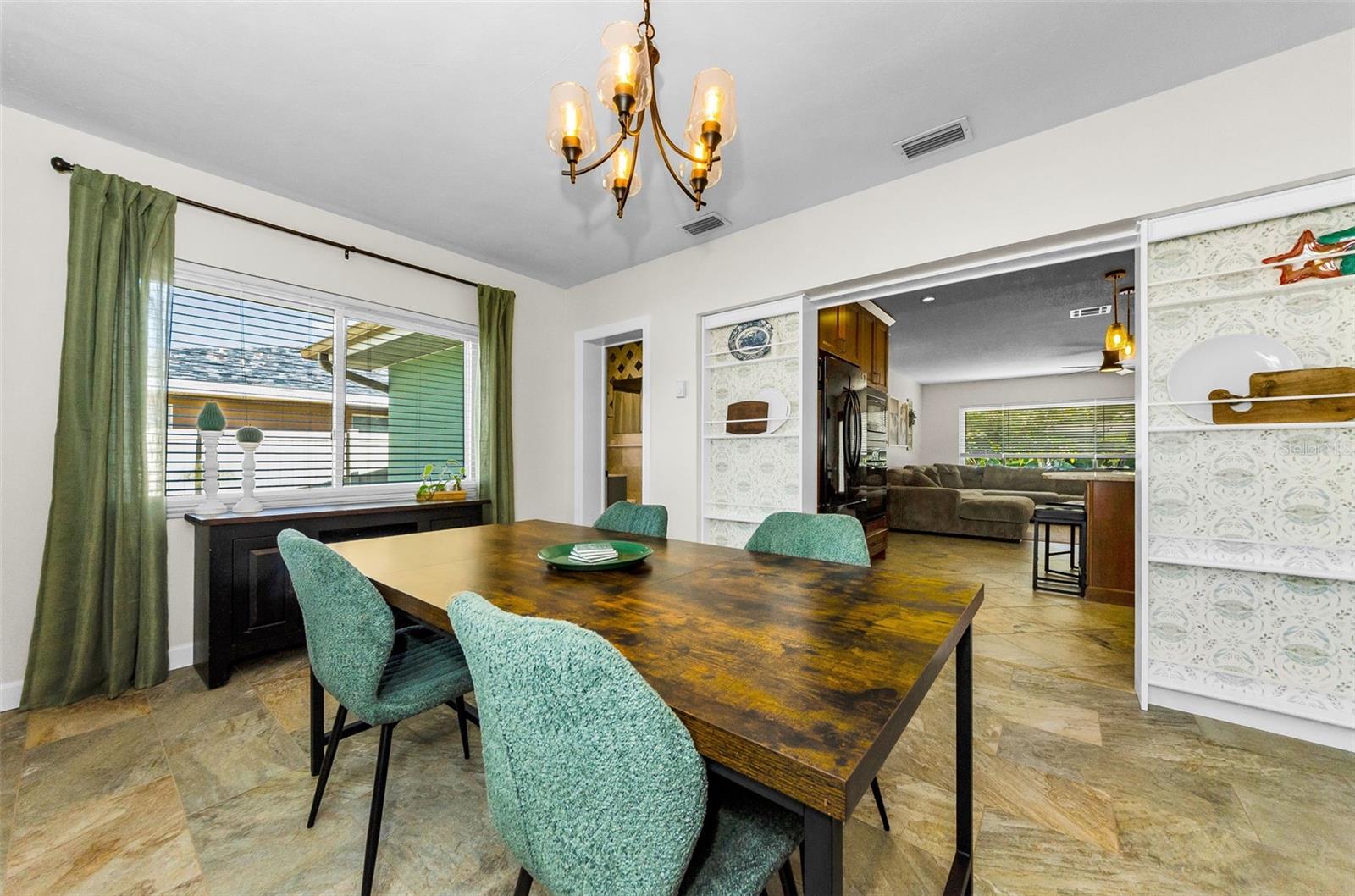 WOODMONT PARK - Residential