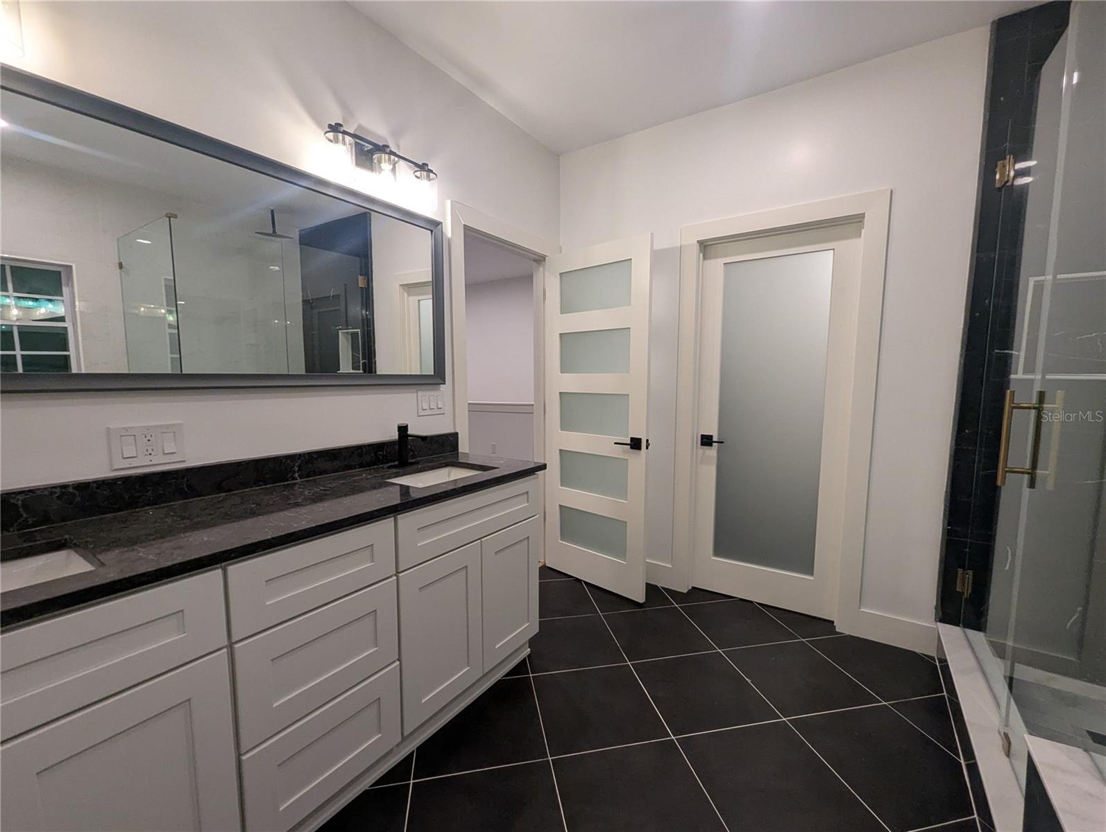 JAMAJO - Residential Lease