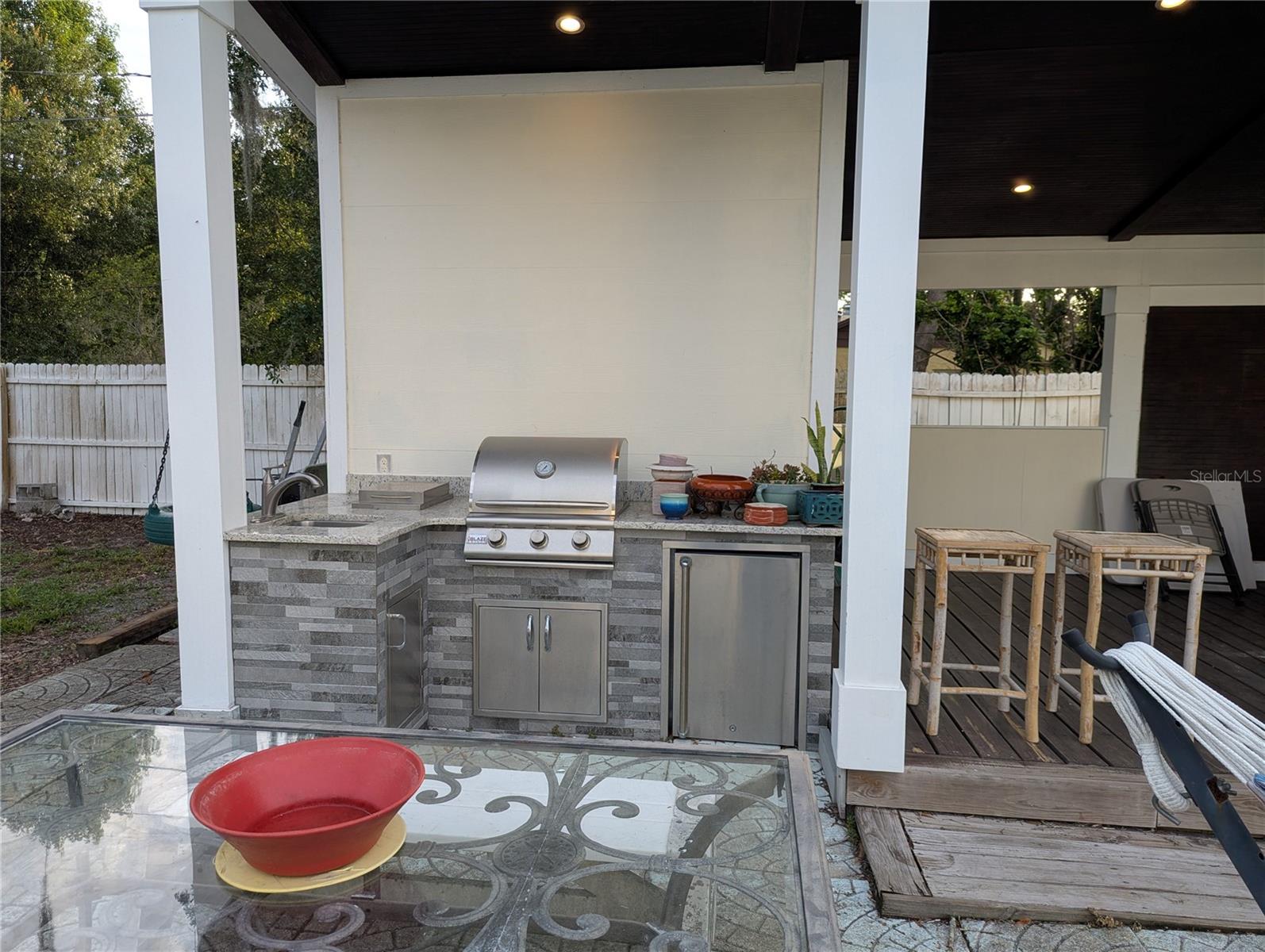 JAMAJO - Residential Lease